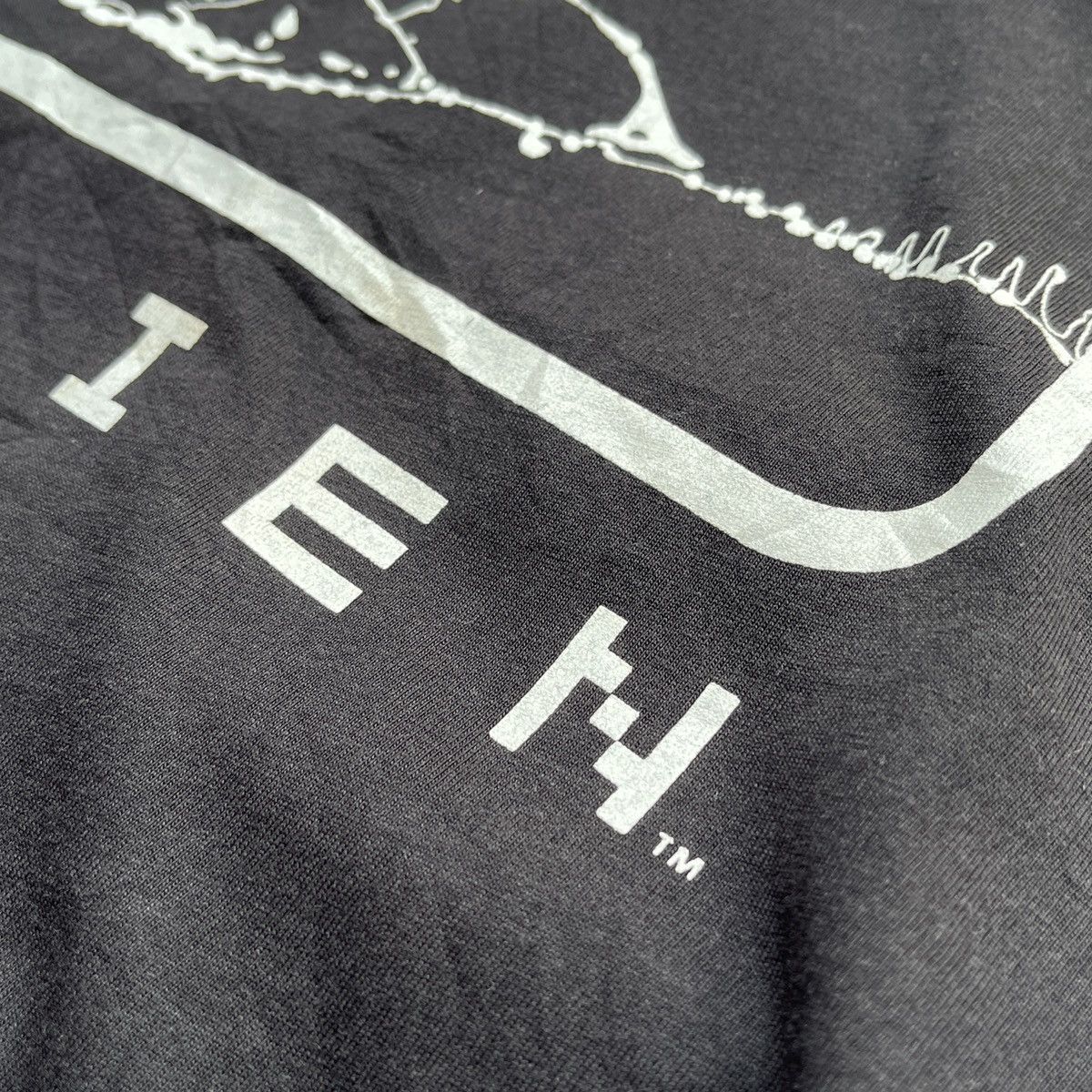 Uniqlo Alien Movie Twentieth Century Fox Film X Uniqlo Copyright Size US L / EU 52-54 / 3 - 9 Thumbnail