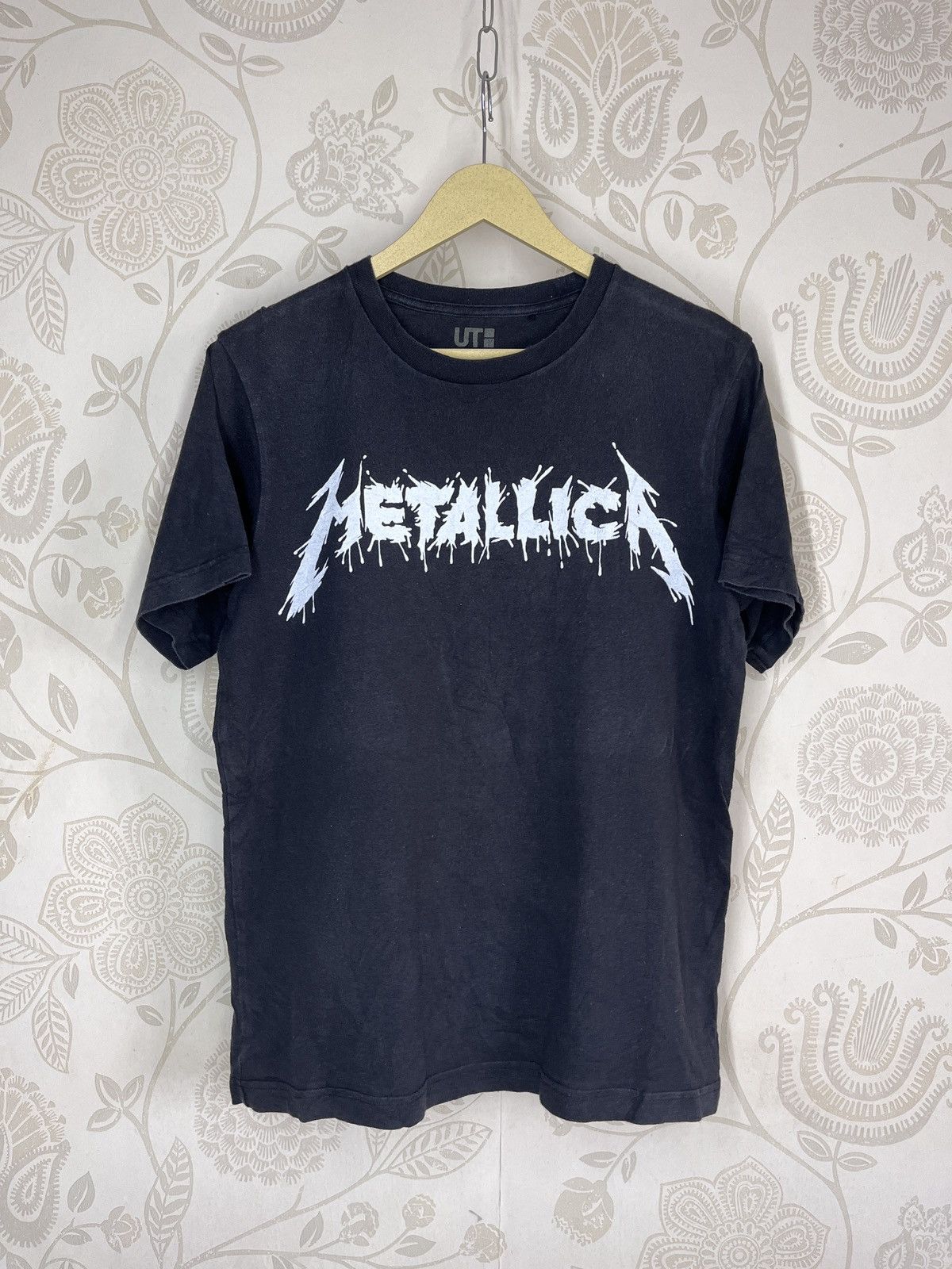 Metallica × Uniqlo Front Logo Metallica Concert Tour 2008 Part III Uniqlo Size US M / EU 48-50 / 2 - 17 Thumbnail