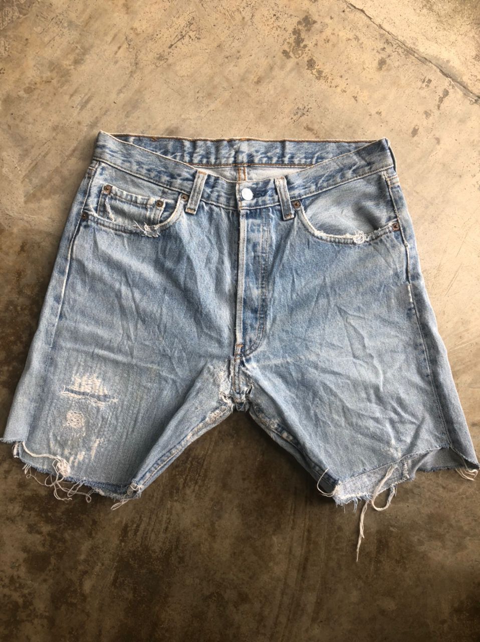 Levi's Vintage Clothing Levis 501 Size US 32 / EU 48 - 2 Thumbnail