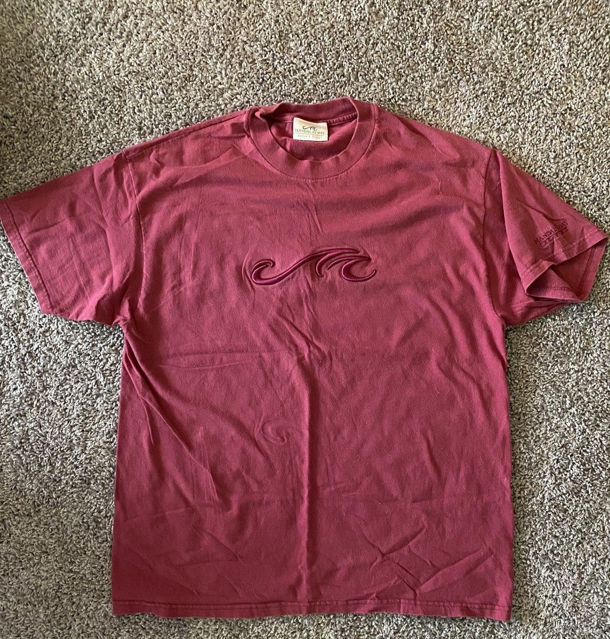 Vintage 90s Burgundy Mandalay Bay Casino Embossed T Shirt