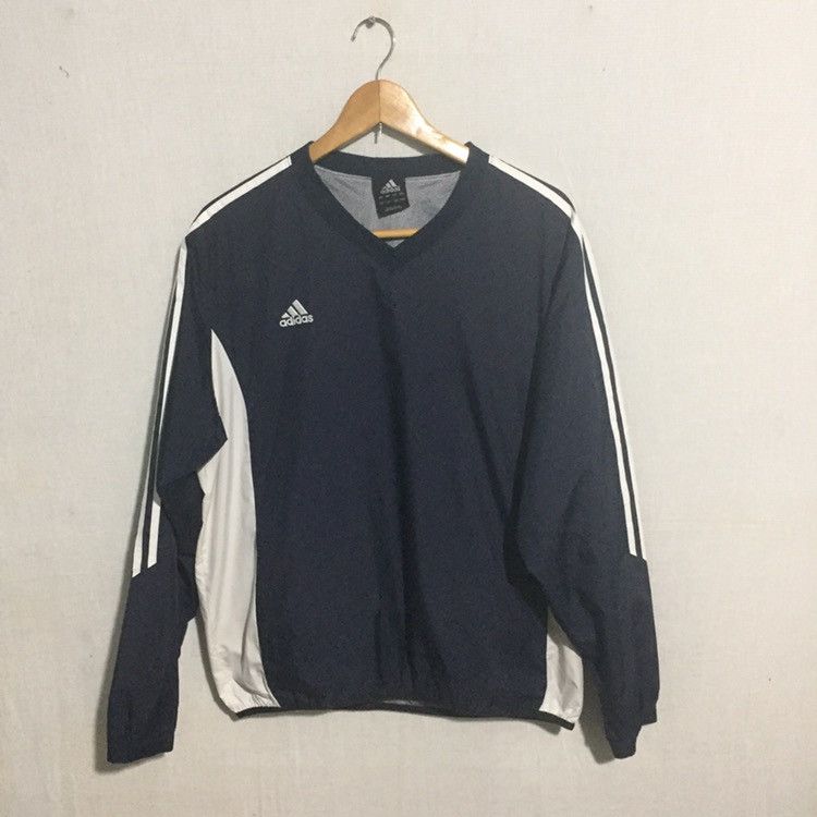 Windbreaker adidas small logo nice design