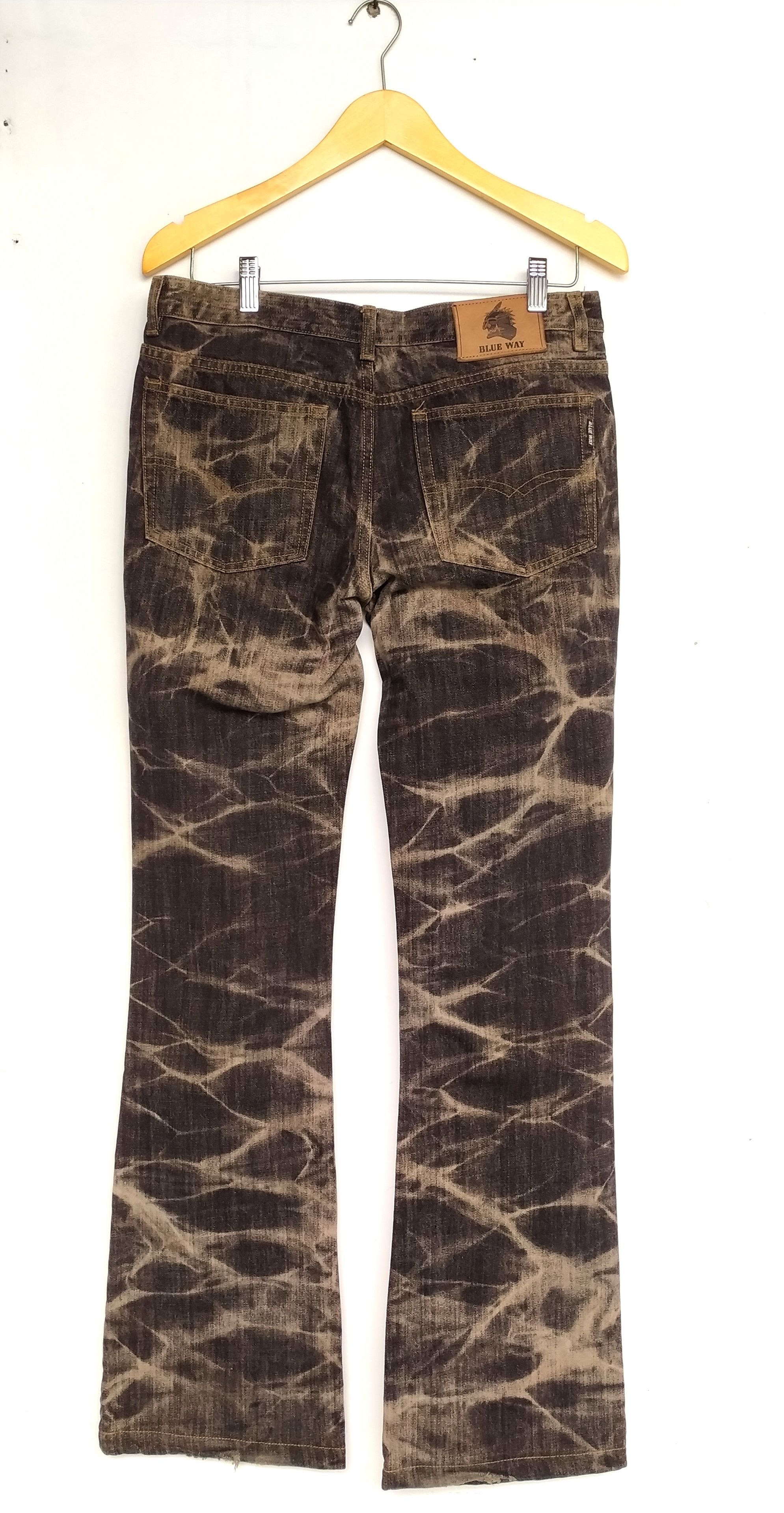 Blue Blue Japan Japanese brand BLUE WAY bleach denim pants Size US 31 - 2 Thumbnail