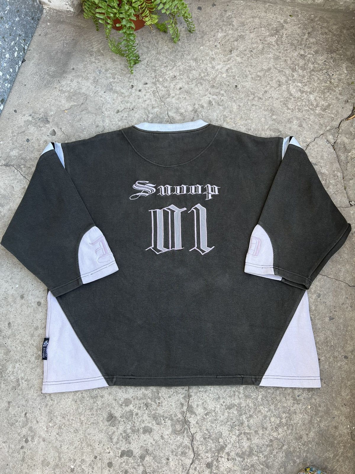 Rap Tees 90’s Snoop Dogg Sweatshirt Rap Tee Size US S / EU 44-46 / 1 - 1 Thumbnail