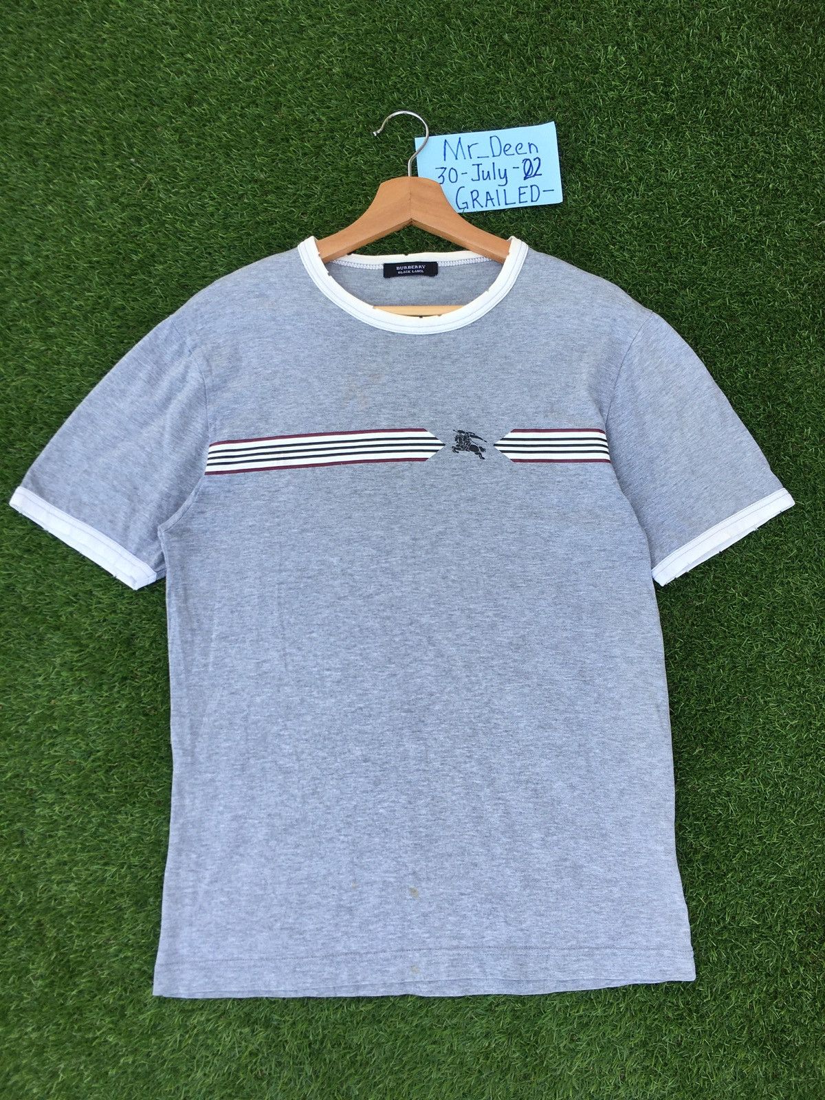 Burberry Vintage Burberry Logo Tshirt Size US S / EU 44-46 / 1 - 2 Thumbnail