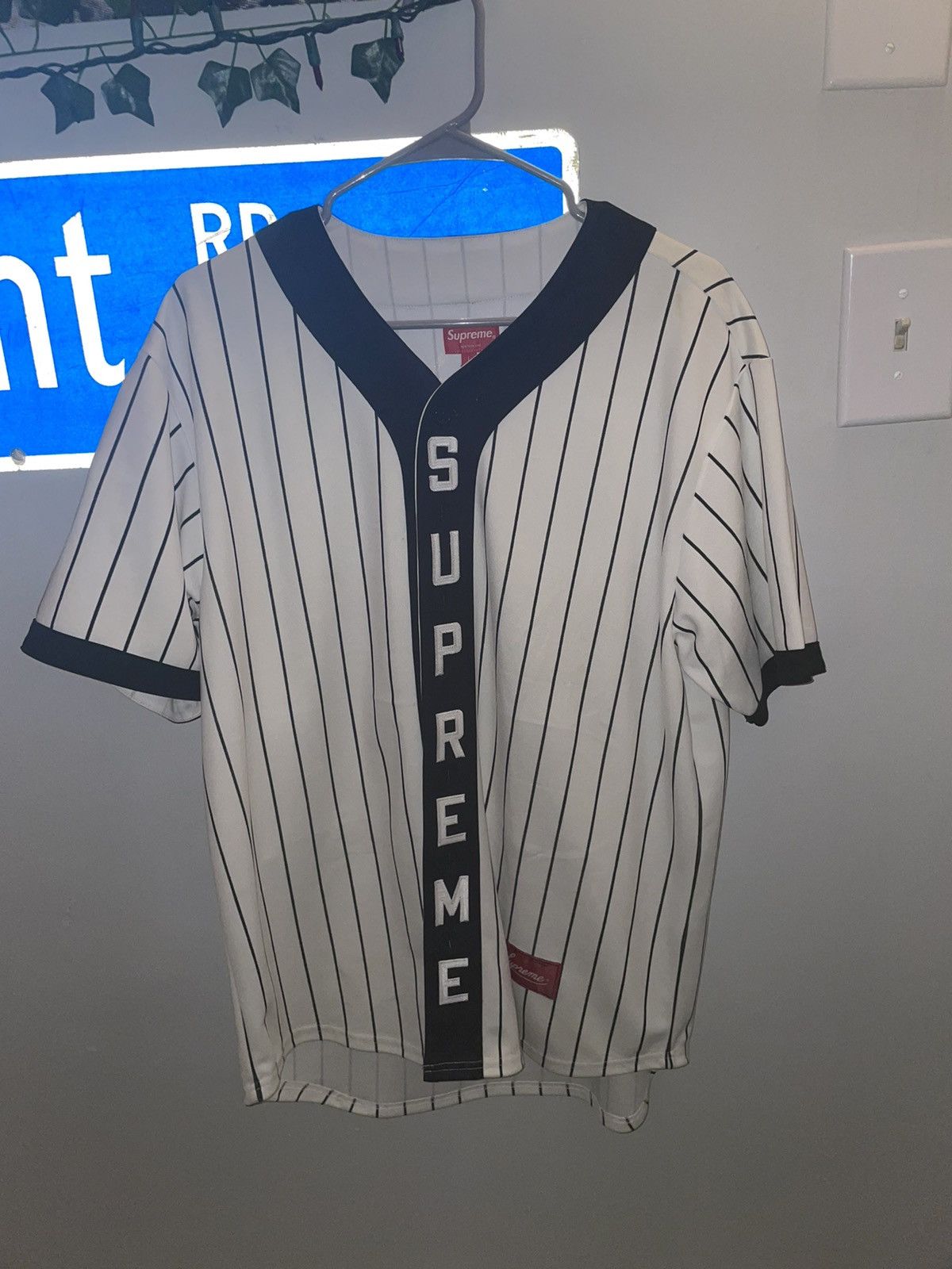 Supreme Supreme Vertical Logo Baseball Jersey | Grailed