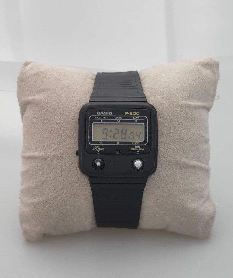 Casio f 200 clearance