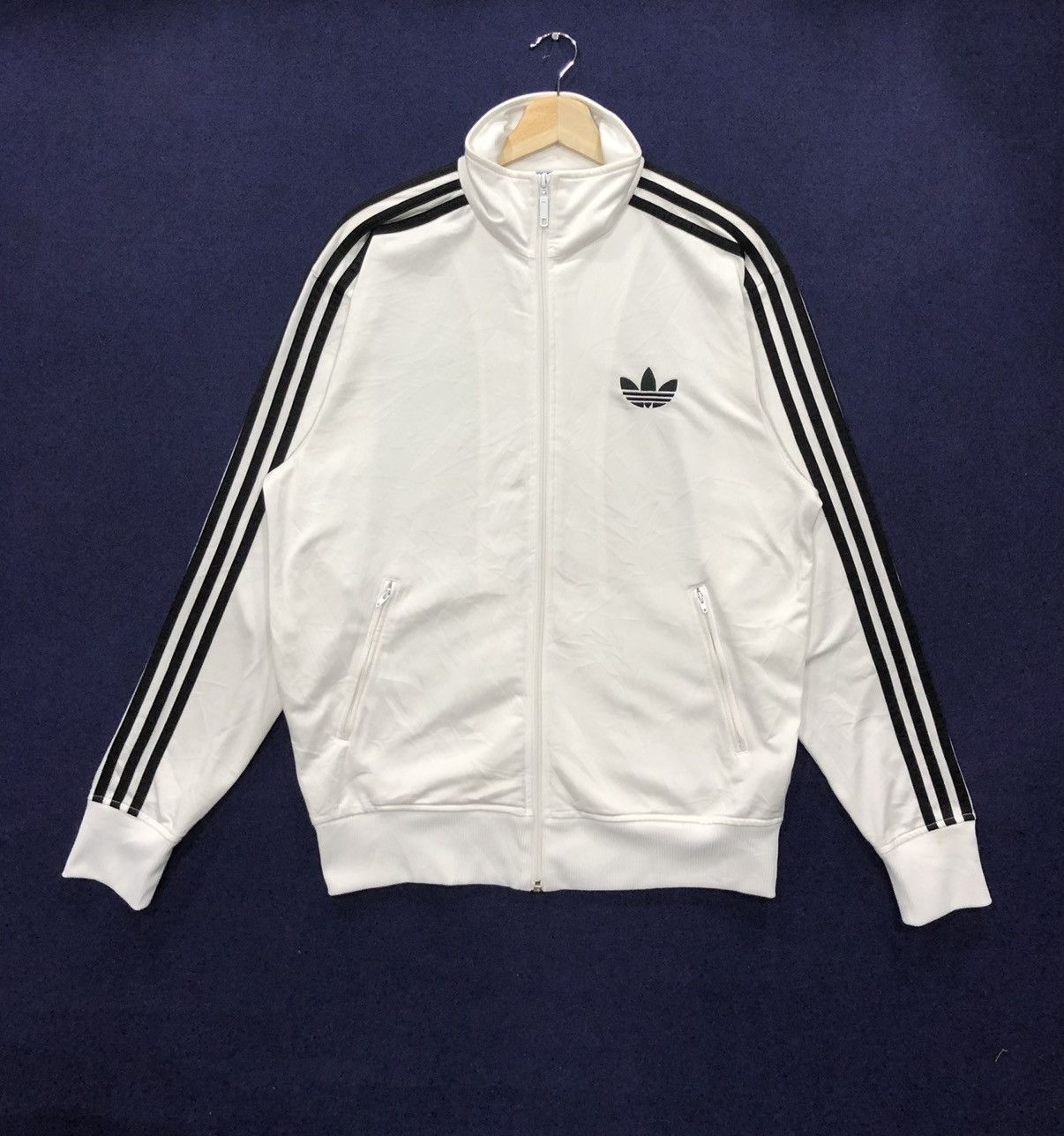 Adidas ADIDAS TRIFOIL HYPBEAST 🔥 Size US M / EU 48-50 / 2 - 1 Thumbnail