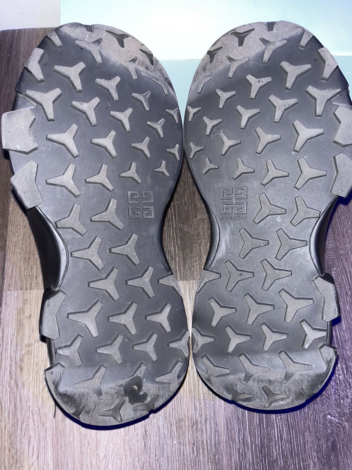 Givenchy Mallow sneaker Size US 10 / EU 43 - 5 Thumbnail