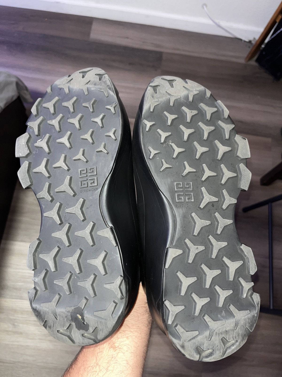 Givenchy Mallow sneaker Size US 10 / EU 43 - 7 Thumbnail
