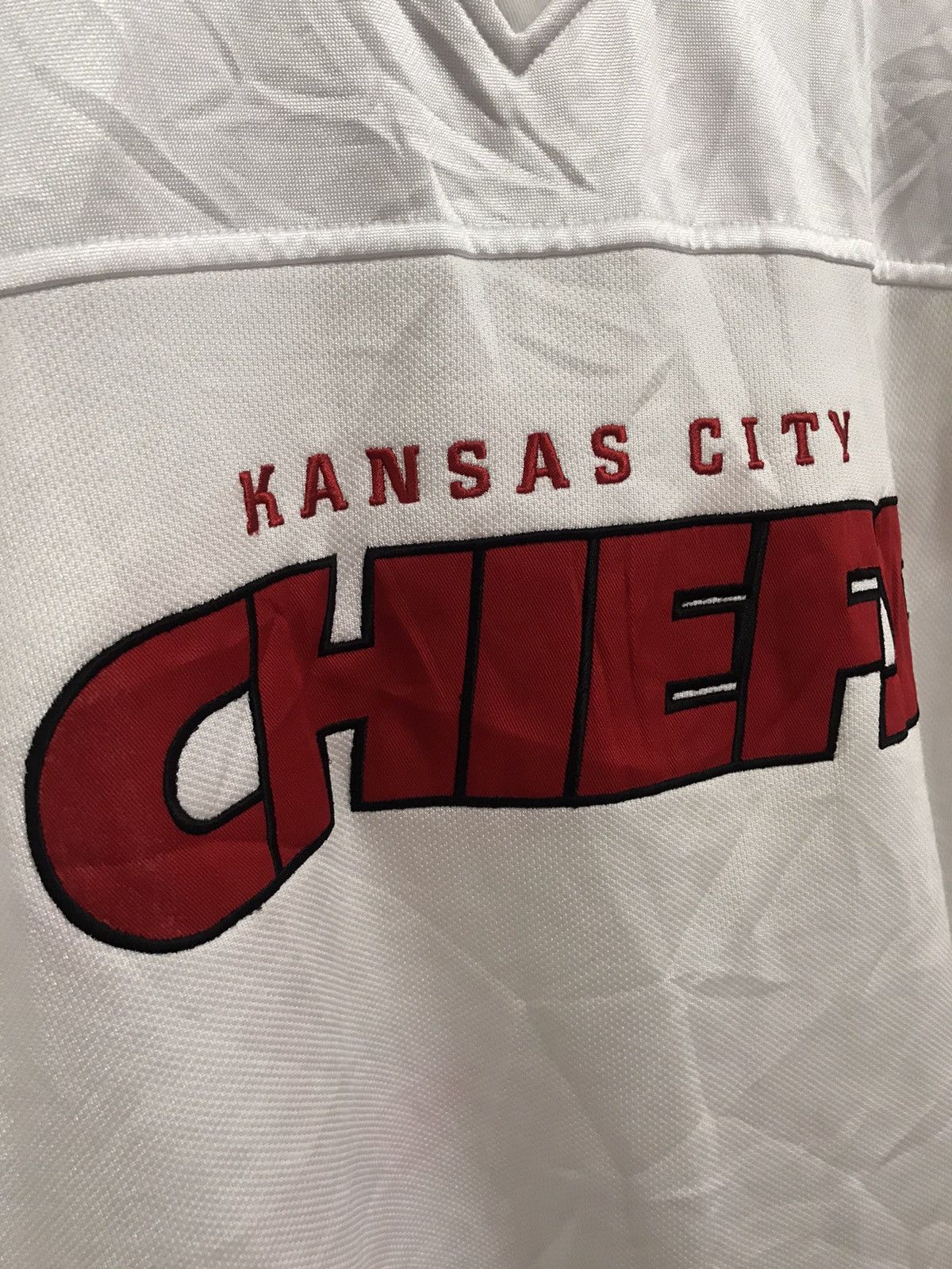 NFL ❗️NEED GONE TODAY❗️NFL Kansas City Chiefs Jersey Team❗️ Size US XL / EU 56 / 4 - 5 Thumbnail