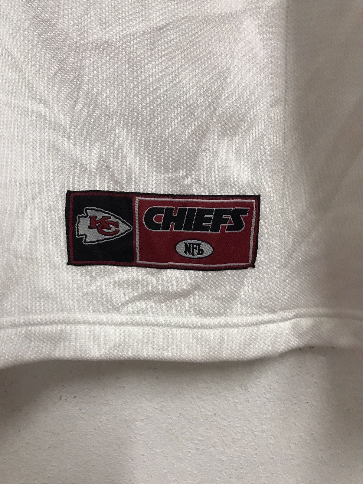 NFL ❗️NEED GONE TODAY❗️NFL Kansas City Chiefs Jersey Team❗️ Size US XL / EU 56 / 4 - 6 Thumbnail
