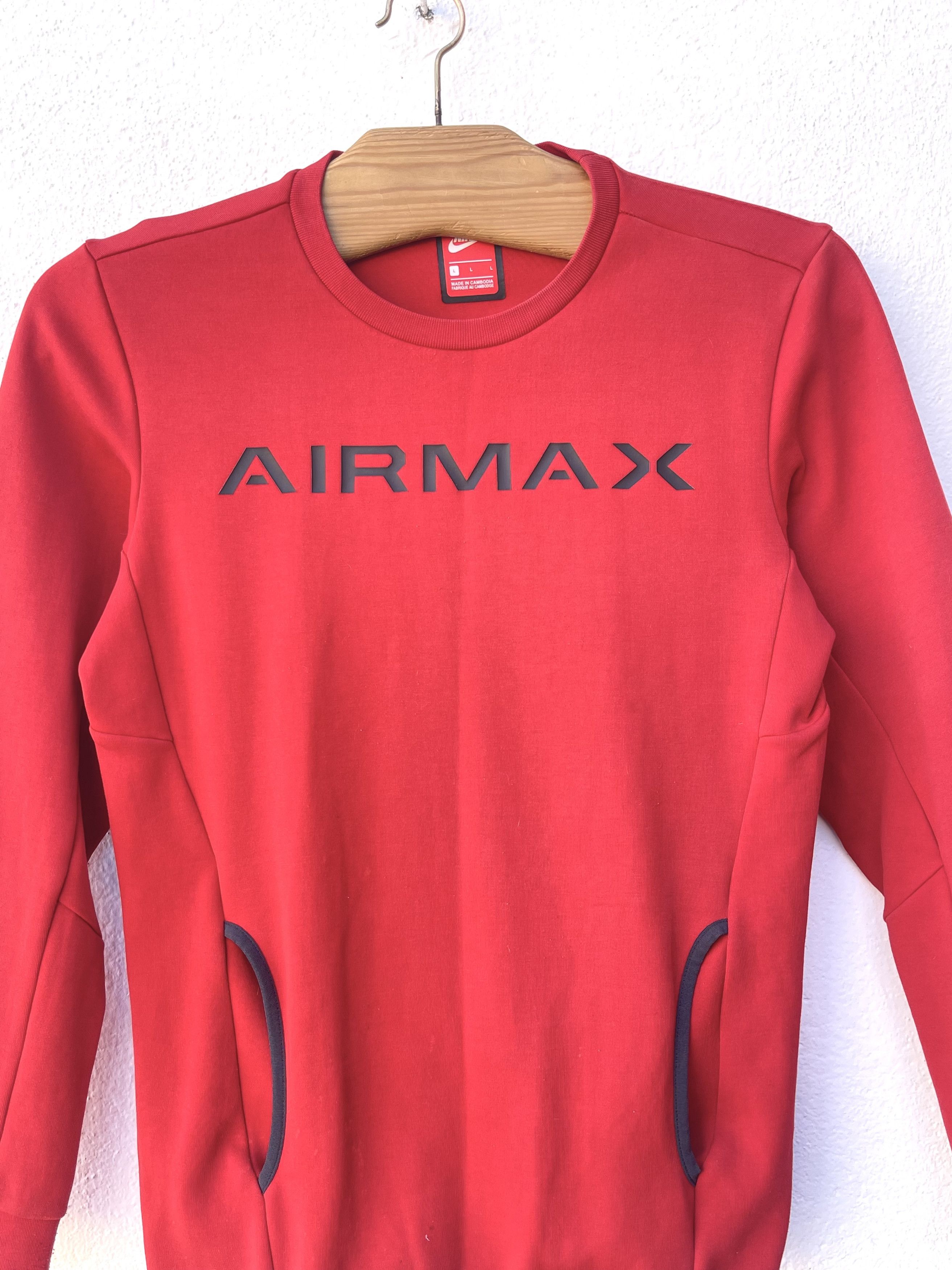 Nike 🔥nike airmax sweatshirt biglogo size Small Us Size US S / EU 44-46 / 1 - 2 Thumbnail