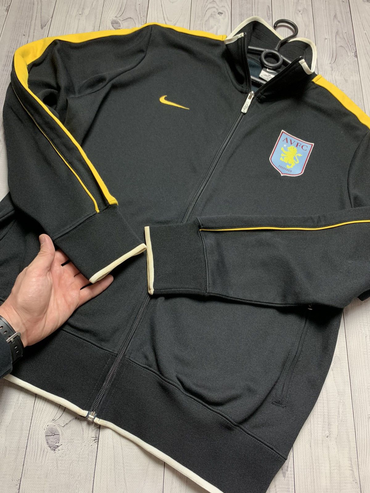 Nike × Vintage Aston villa Soccer Track jacket Nike size L/XL Size US L / EU 52-54 / 3 - 5 Thumbnail