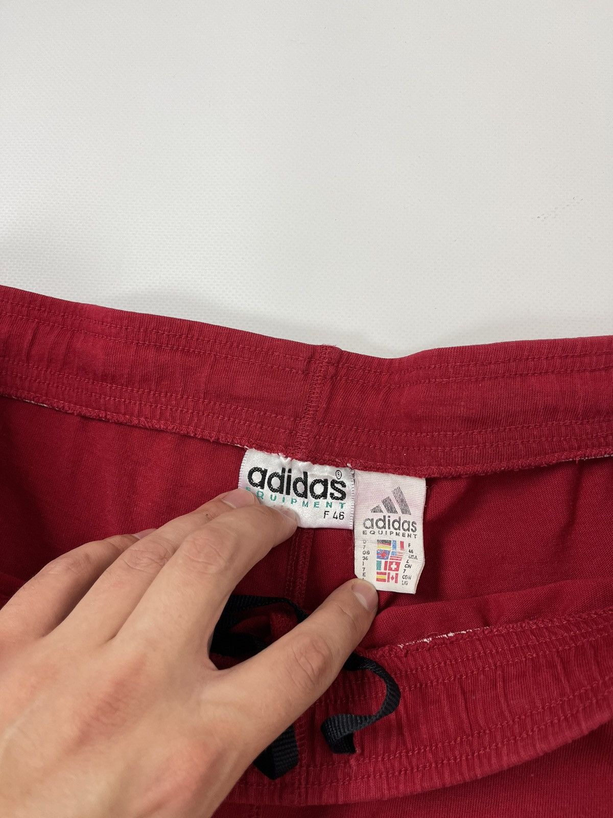 Adidas Adidas Equipment vintage embroidered logo sweat shorts Size US 34 / EU 50 - 7 Thumbnail