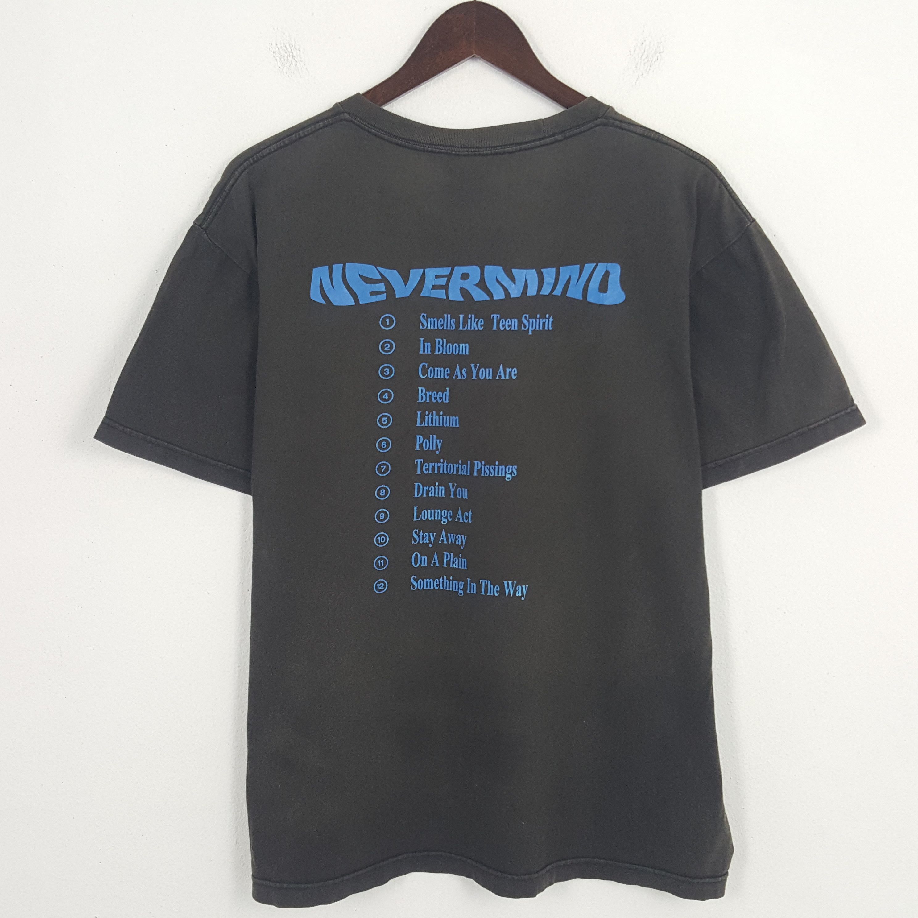 Band Tees × Nirvana × Vintage Vintage NIRVANA Nevermind Era Tshirt Size US XL / EU 56 / 4 - 3 Thumbnail