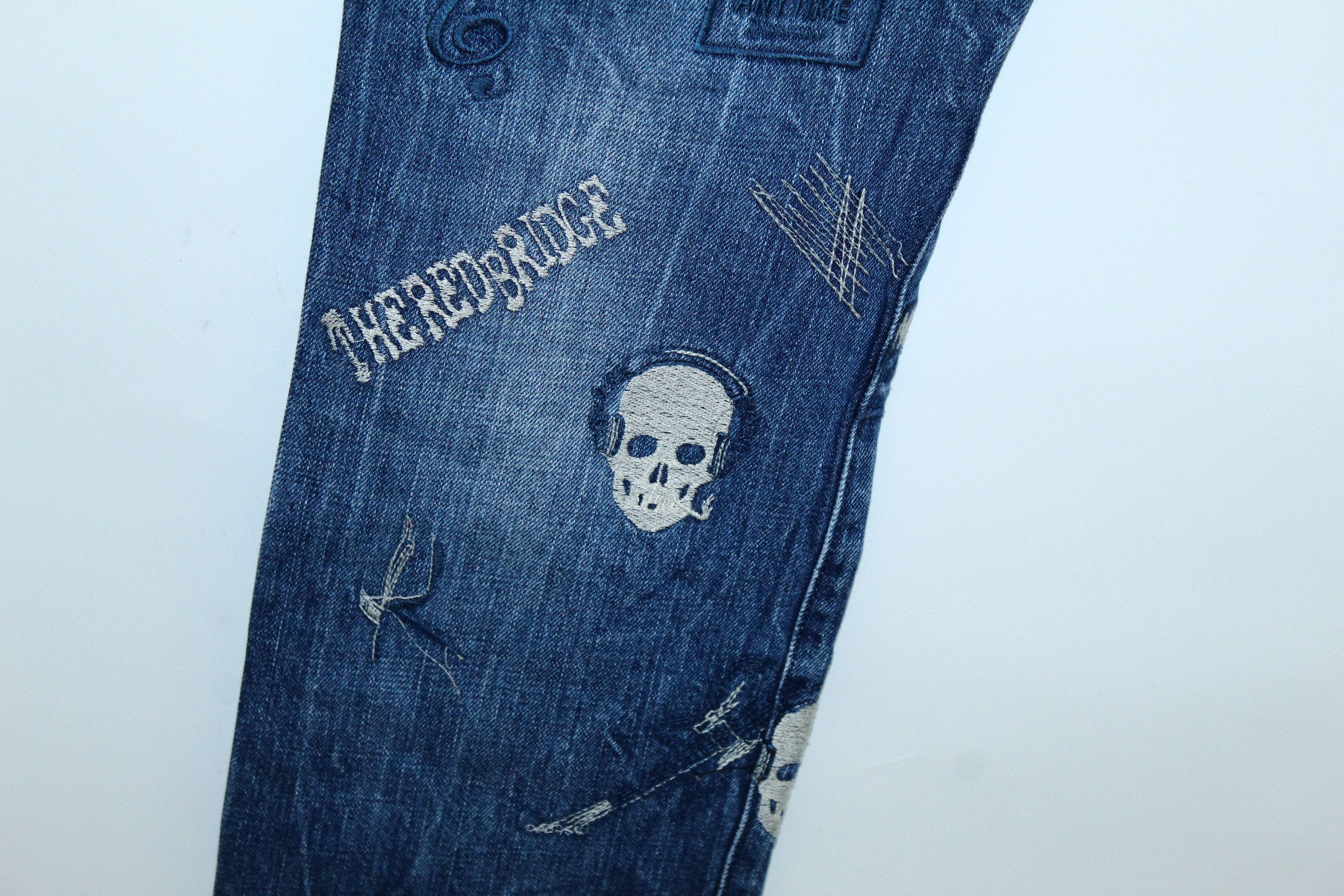 Beauty Beast STEALS 🔥 Red Bridge Multilogo Embroidery Faded Punk Jeans Size US 32 / EU 48 - 9 Thumbnail