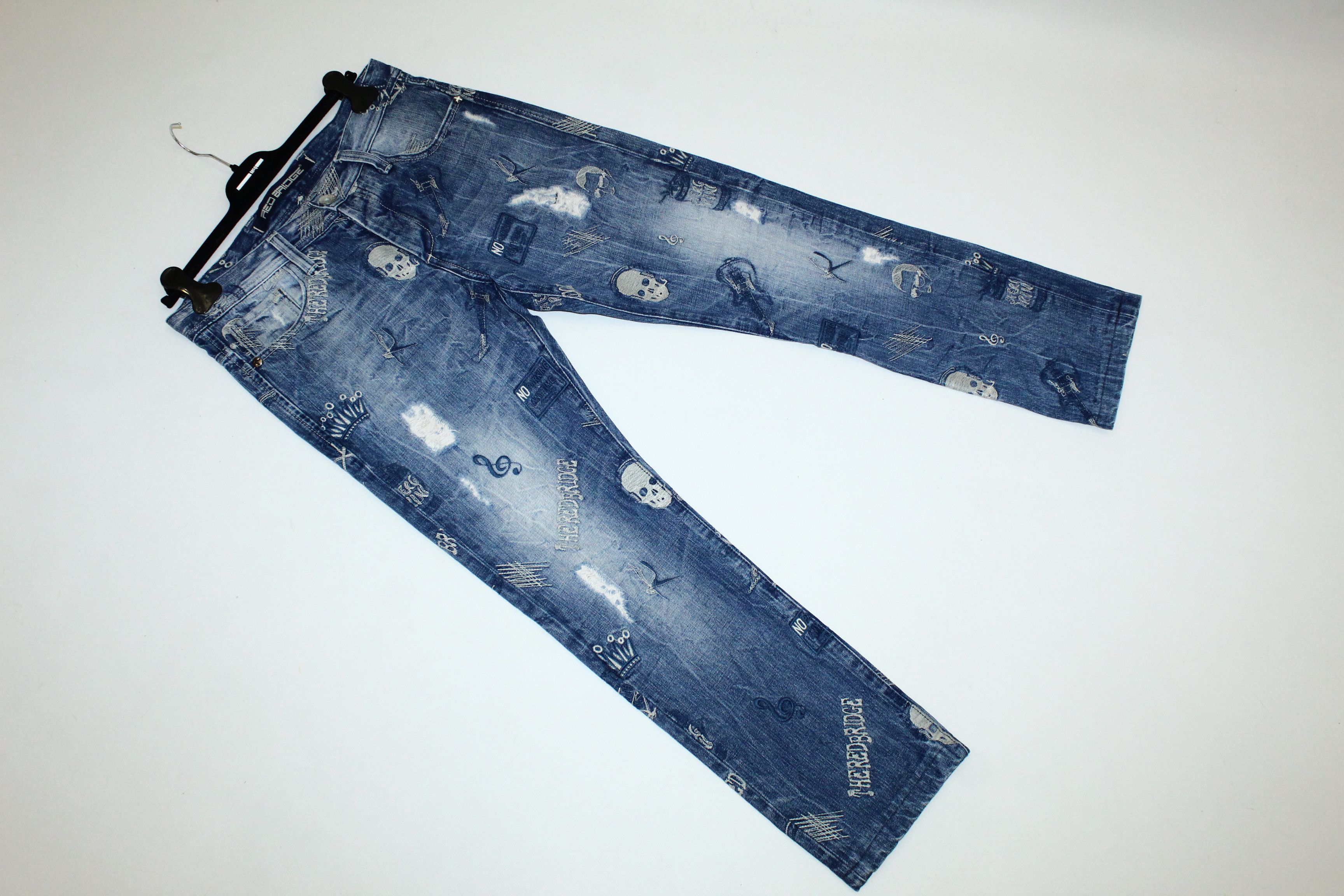 Beauty Beast STEALS 🔥 Red Bridge Multilogo Embroidery Faded Punk Jeans Size US 32 / EU 48 - 10 Thumbnail