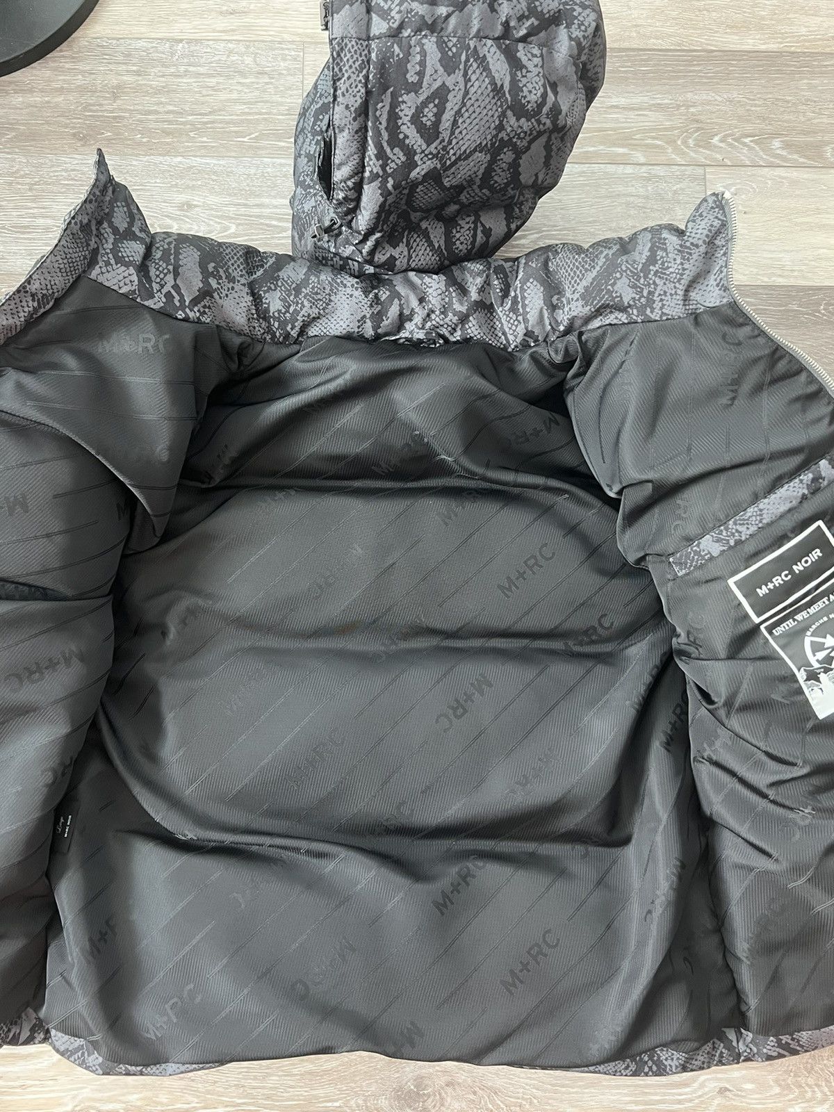 M+Rc Noir Snake Camo Puffer Jacket Size US L / EU 52-54 / 3 - 7 Preview