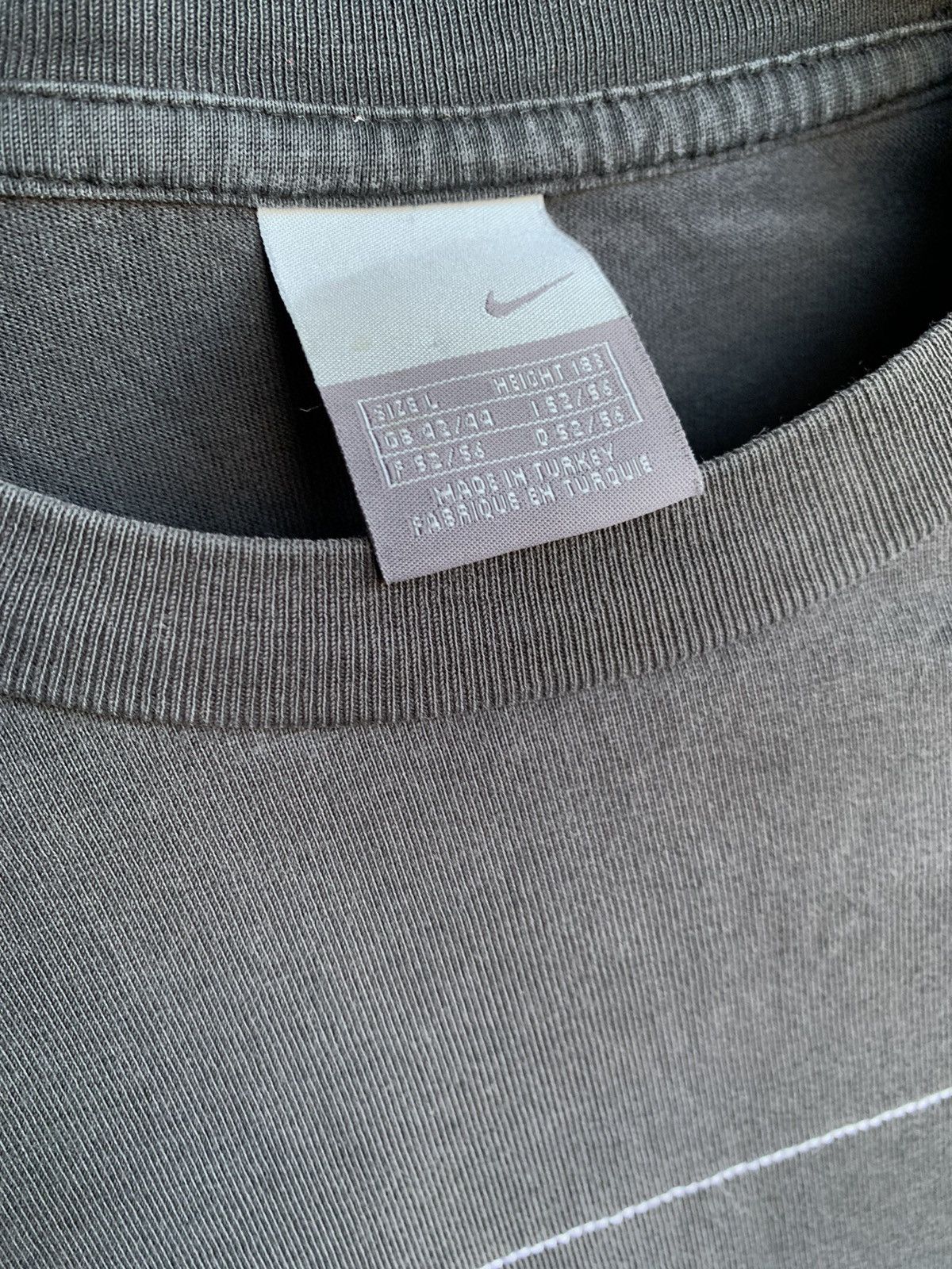 Nike Nike Vintage 2000’ mountain hood print t-shirt Size US L / EU 52-54 / 3 - 4 Thumbnail