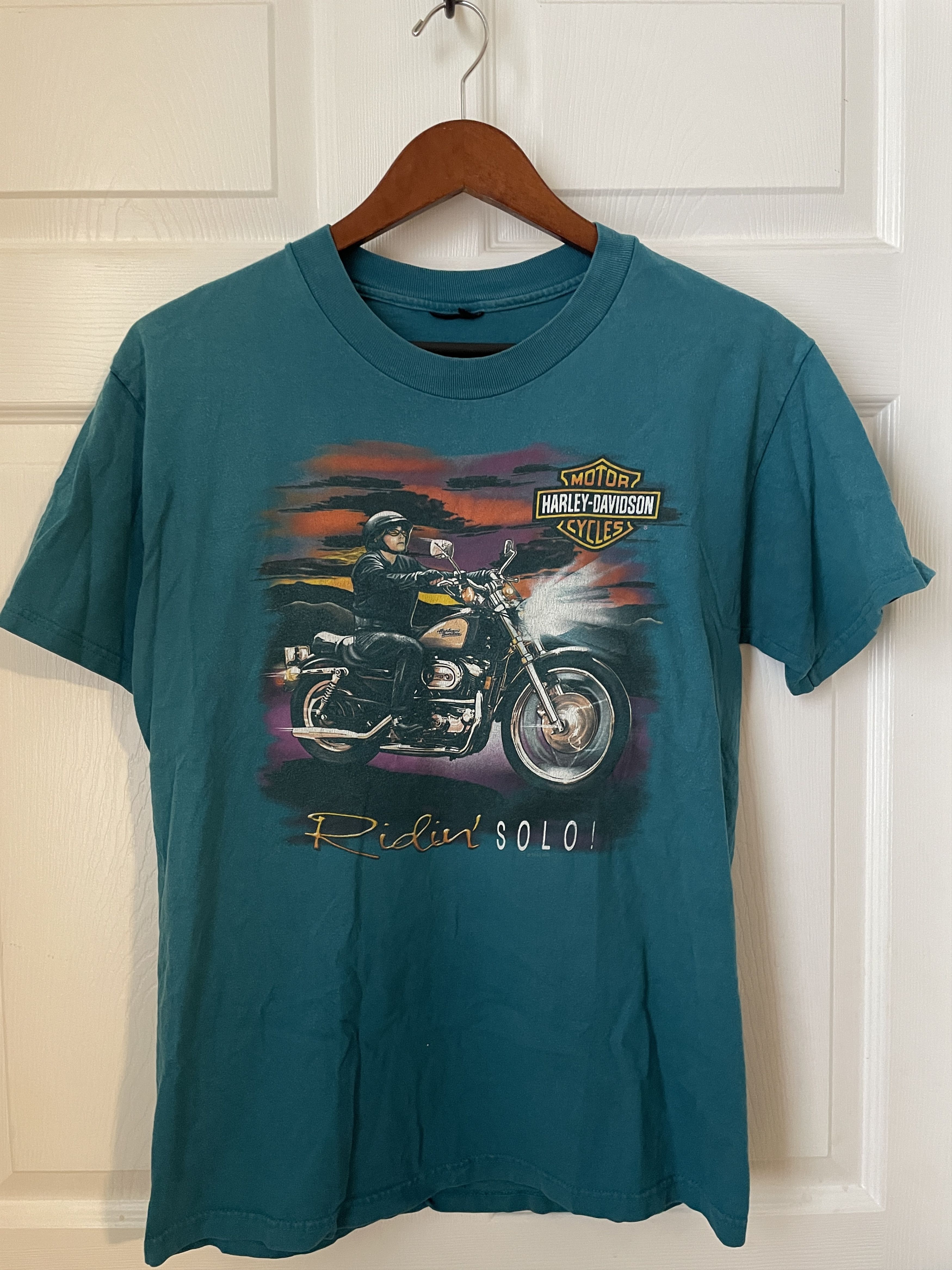 Vintage Harley Davidson shirt