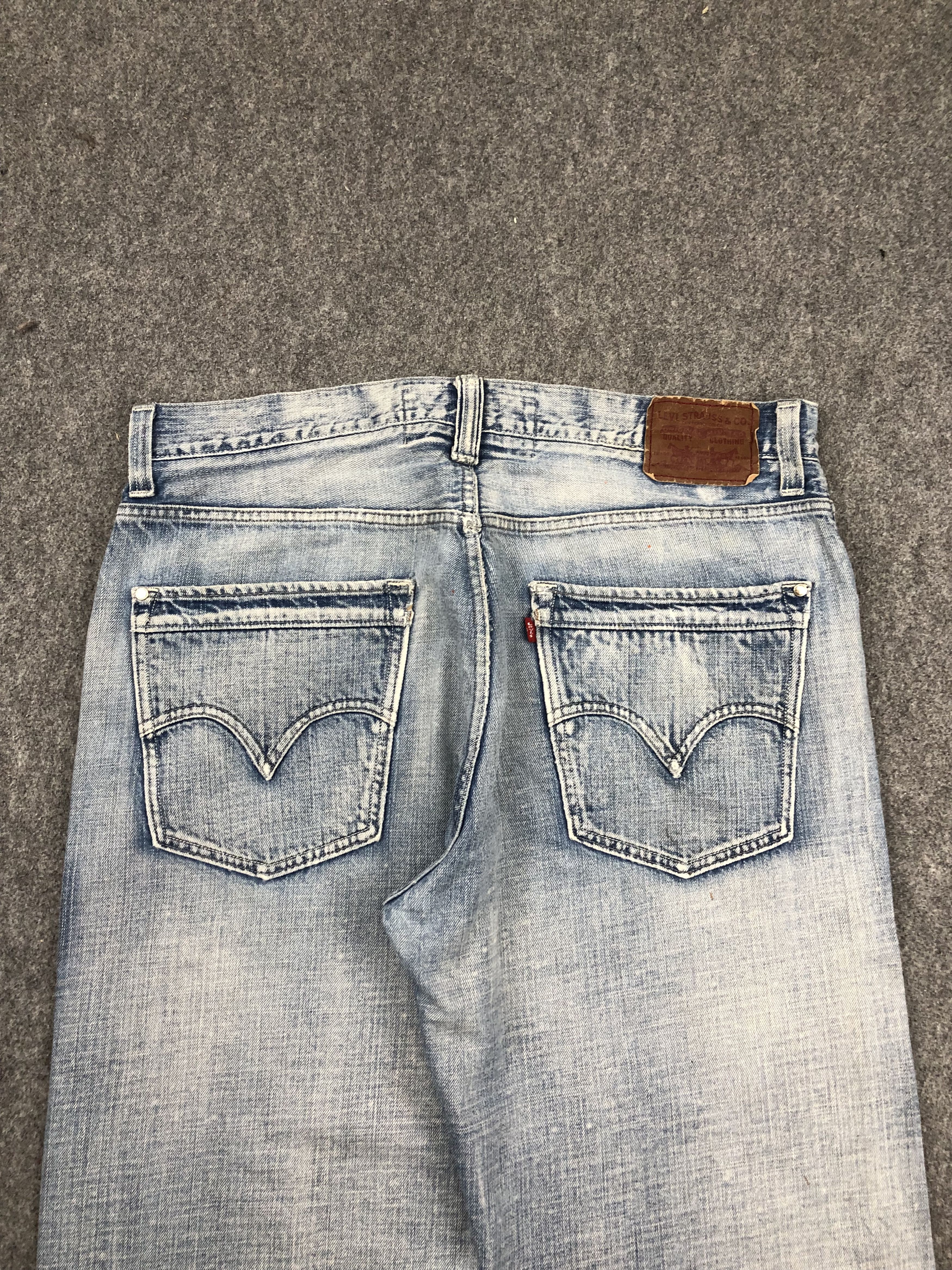 Vintage Levis 569 Loose Straight Lightwash Jeans DPP0215