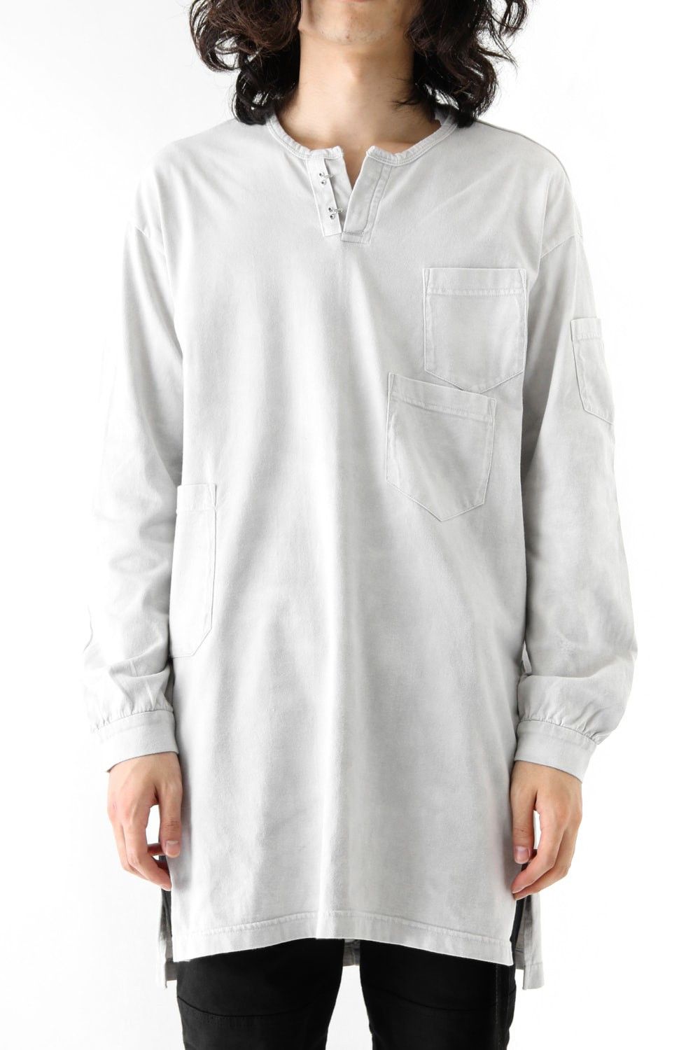 The Viridi-anne FW17 Long Multi-Pocket Henley (VI-2799-01, sz 3 fits 38) Size US M / EU 48-50 / 2 - 1 Thumbnail