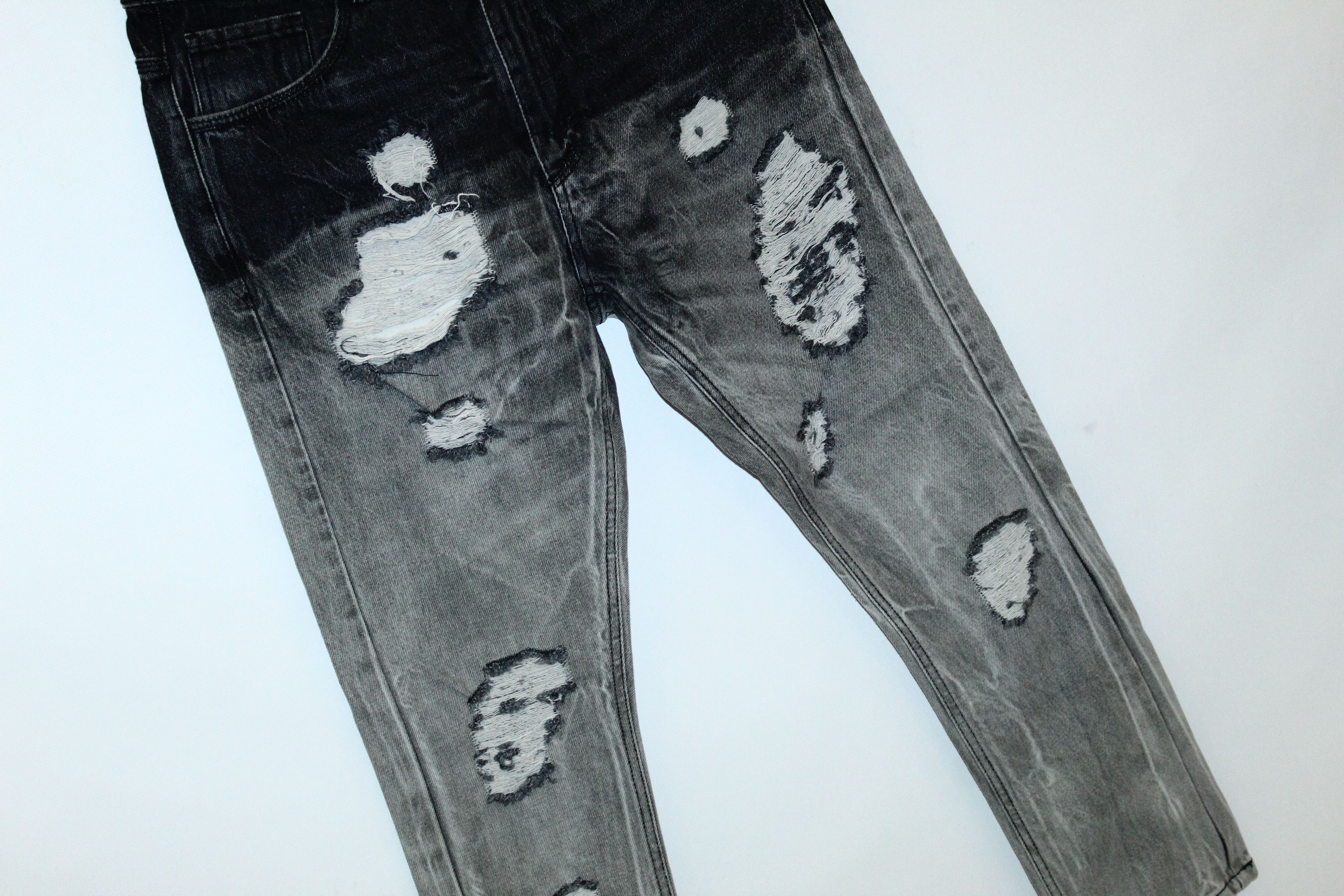 MNML MNML Distress Gradient Fading Wash Denim Tapered Jeans Size US 30 / EU 46 - 5 Thumbnail