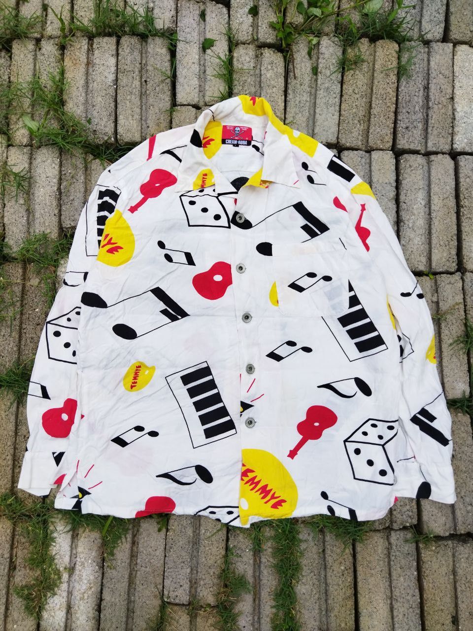 image of Hawaiian Shirt vintage Cream Soda Japan Temmye Overprint Shirt in White, Men's (Size Large)