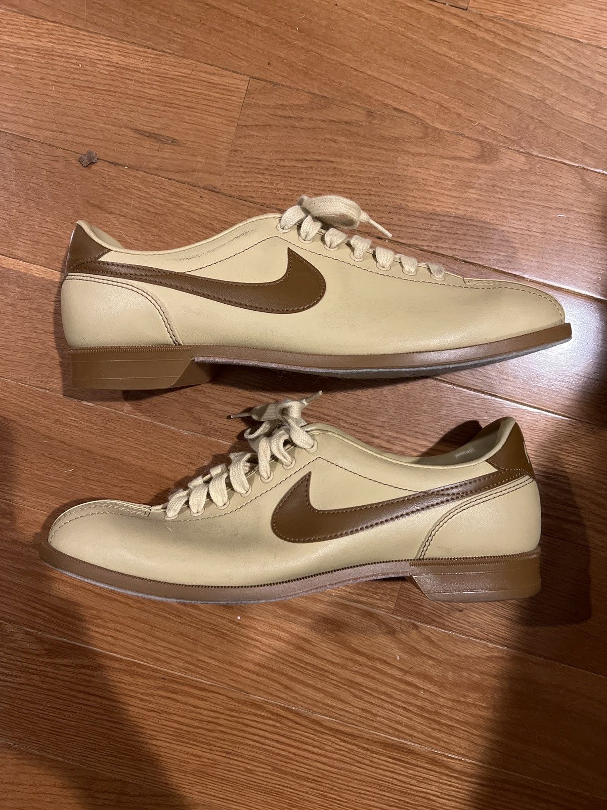 Nike VTG Nike Bowling Shoes Extremely Rare Grailed