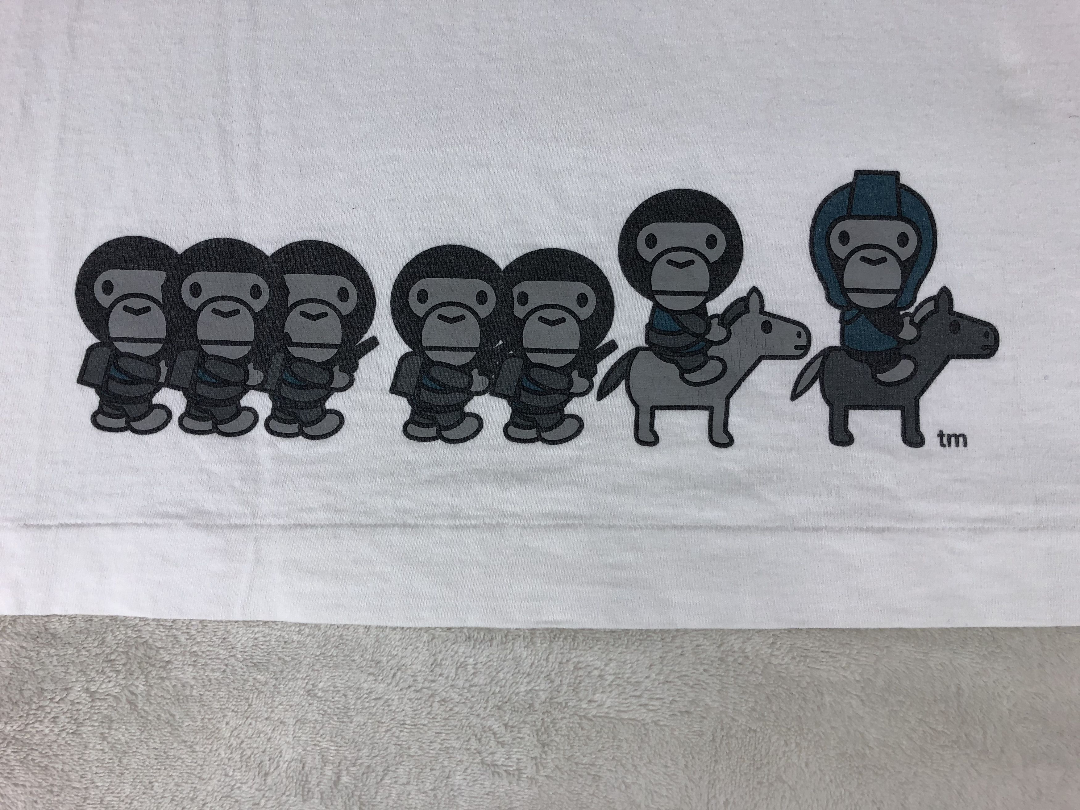 Bape Bathing ape Baby Milo Army tee White large