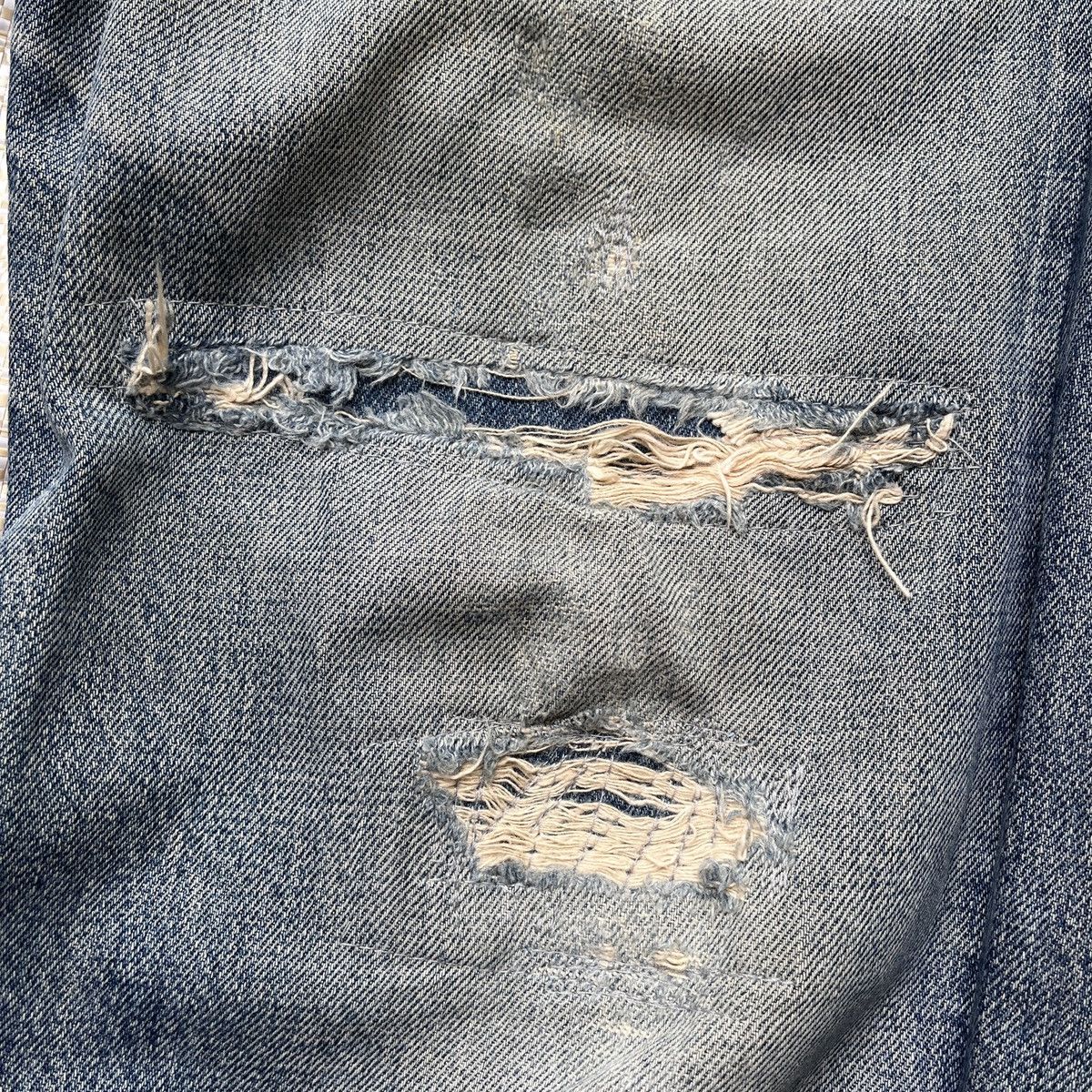 Edwin Distressed Vintage Edwin 505 Denim Redline Selvedge Jeans Size US 32 / EU 48 - 12 Thumbnail