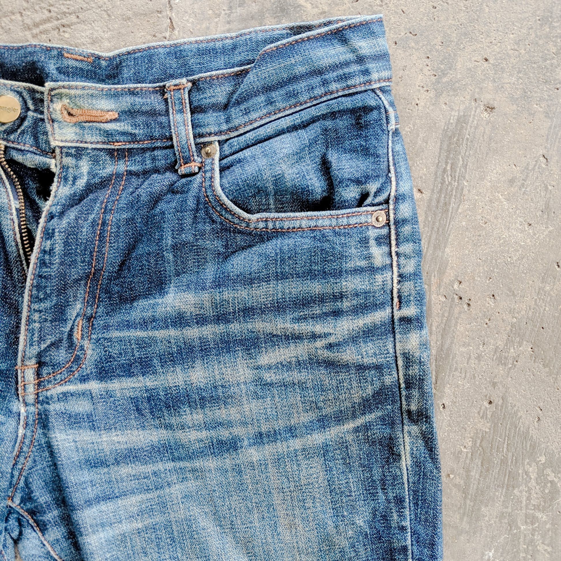 Japanese Brand Vtg Japanese Boot Cut Faded Jean Trousers Denim Pants Size US 30 / EU 46 - 4 Thumbnail
