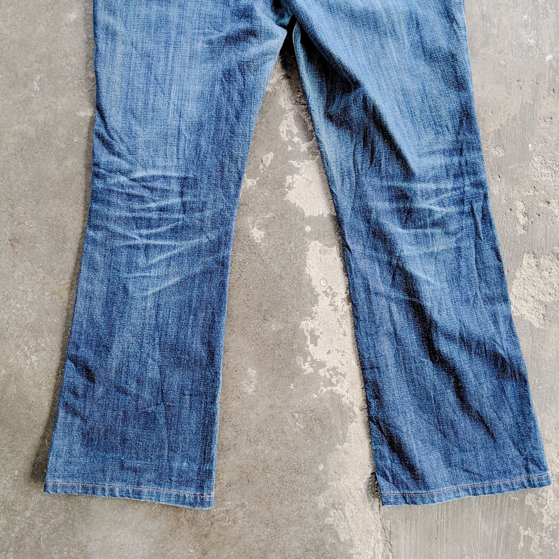 Japanese Brand Vtg Japanese Boot Cut Faded Jean Trousers Denim Pants Size US 30 / EU 46 - 12 Thumbnail