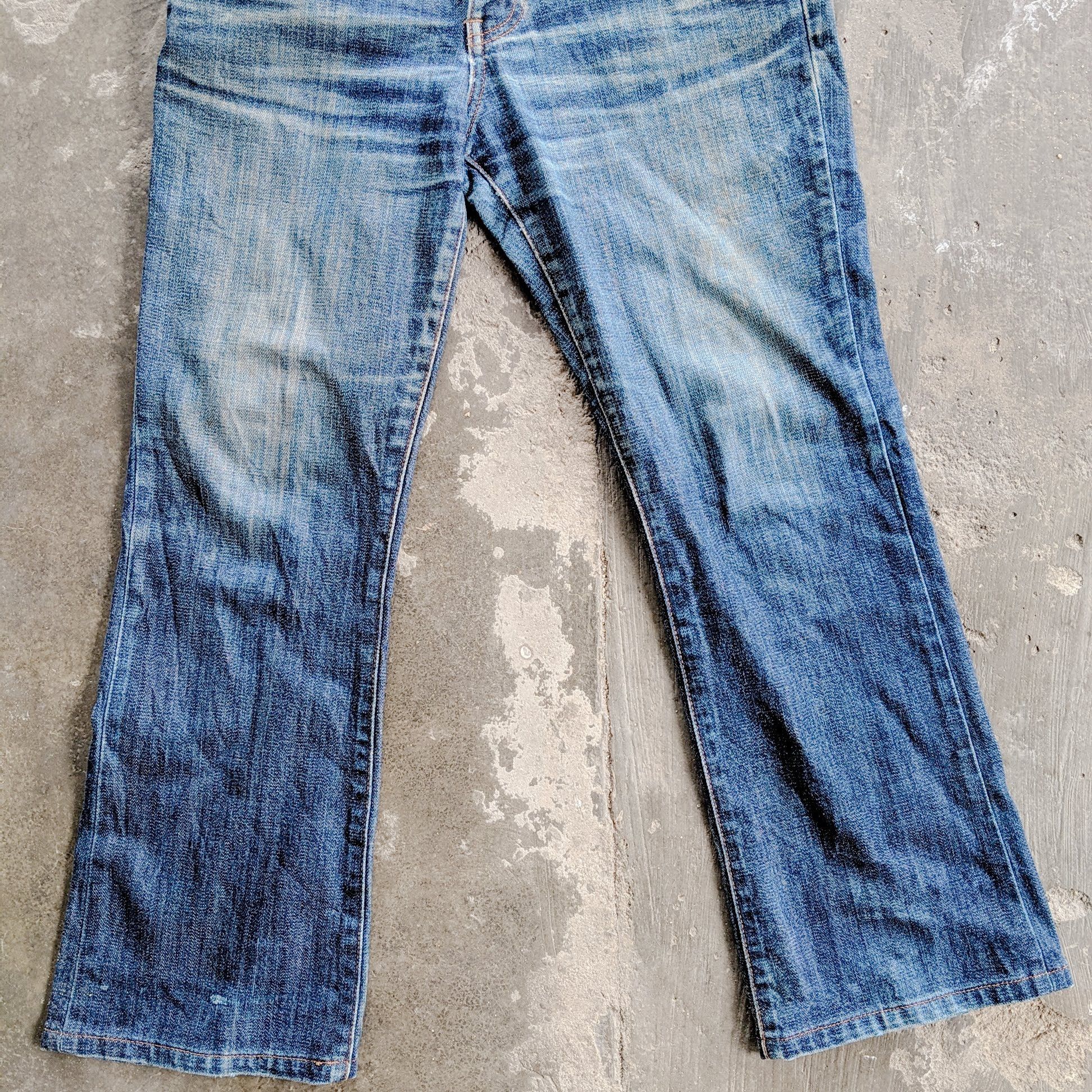 Japanese Brand Vtg Japanese Boot Cut Faded Jean Trousers Denim Pants Size US 30 / EU 46 - 5 Thumbnail