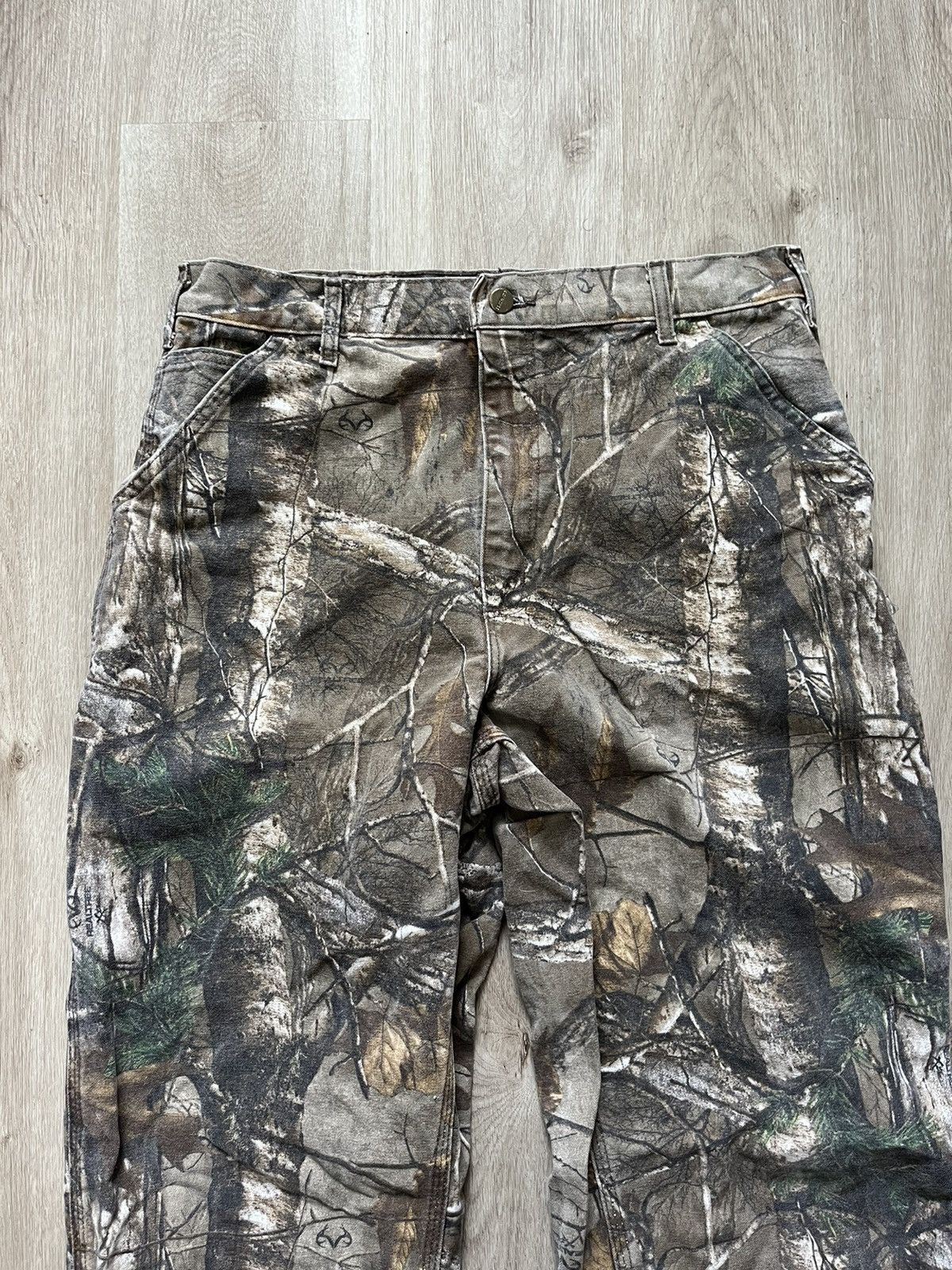 Carhartt Vintage Carharrt Camo Dungaree Pants Size US 34 / EU 50 - 18 Thumbnail