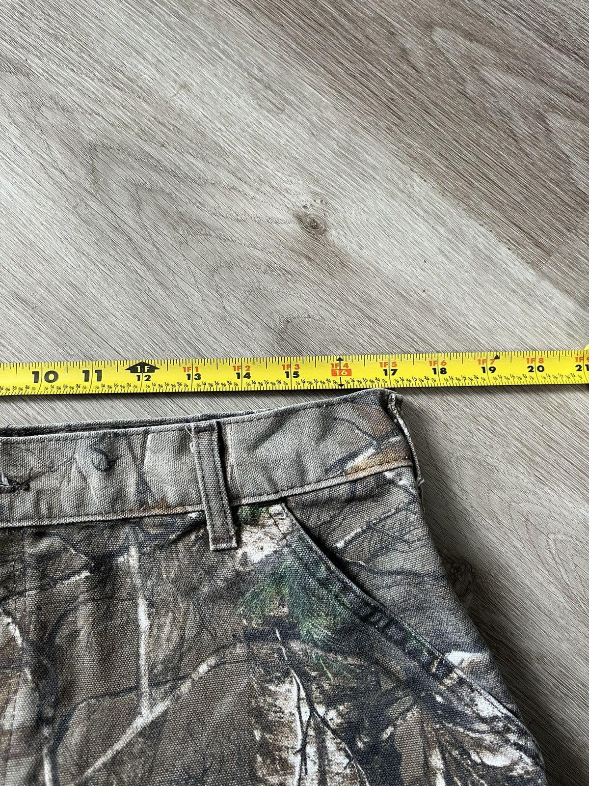 Carhartt Vintage Carharrt Camo Dungaree Pants Size US 34 / EU 50 - 6 Thumbnail