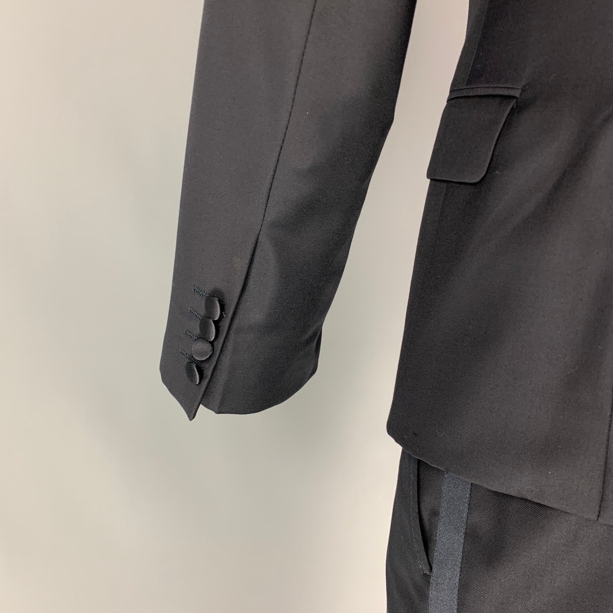 Calvin Klein Black Wool Peak Lapel Tuxedo Suit Size 38R - 4 Thumbnail