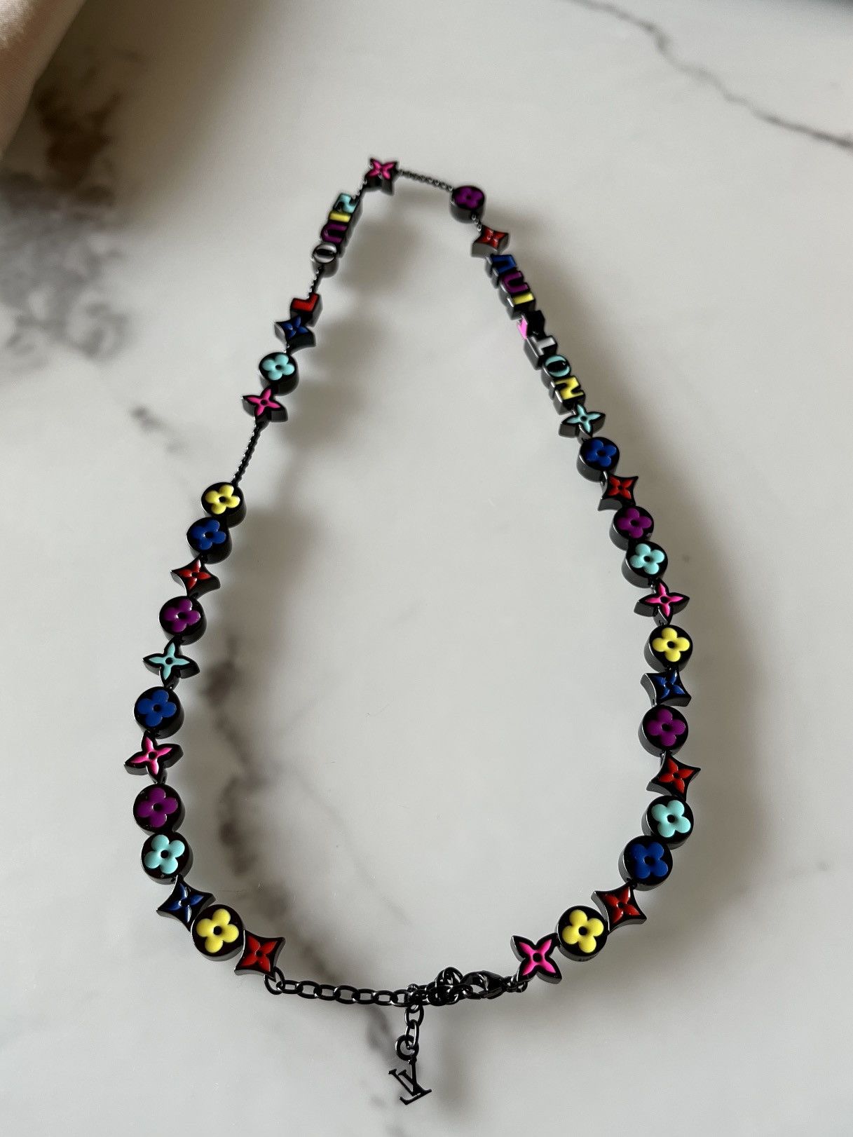 louis vuitton monogram party necklace｜TikTok Search