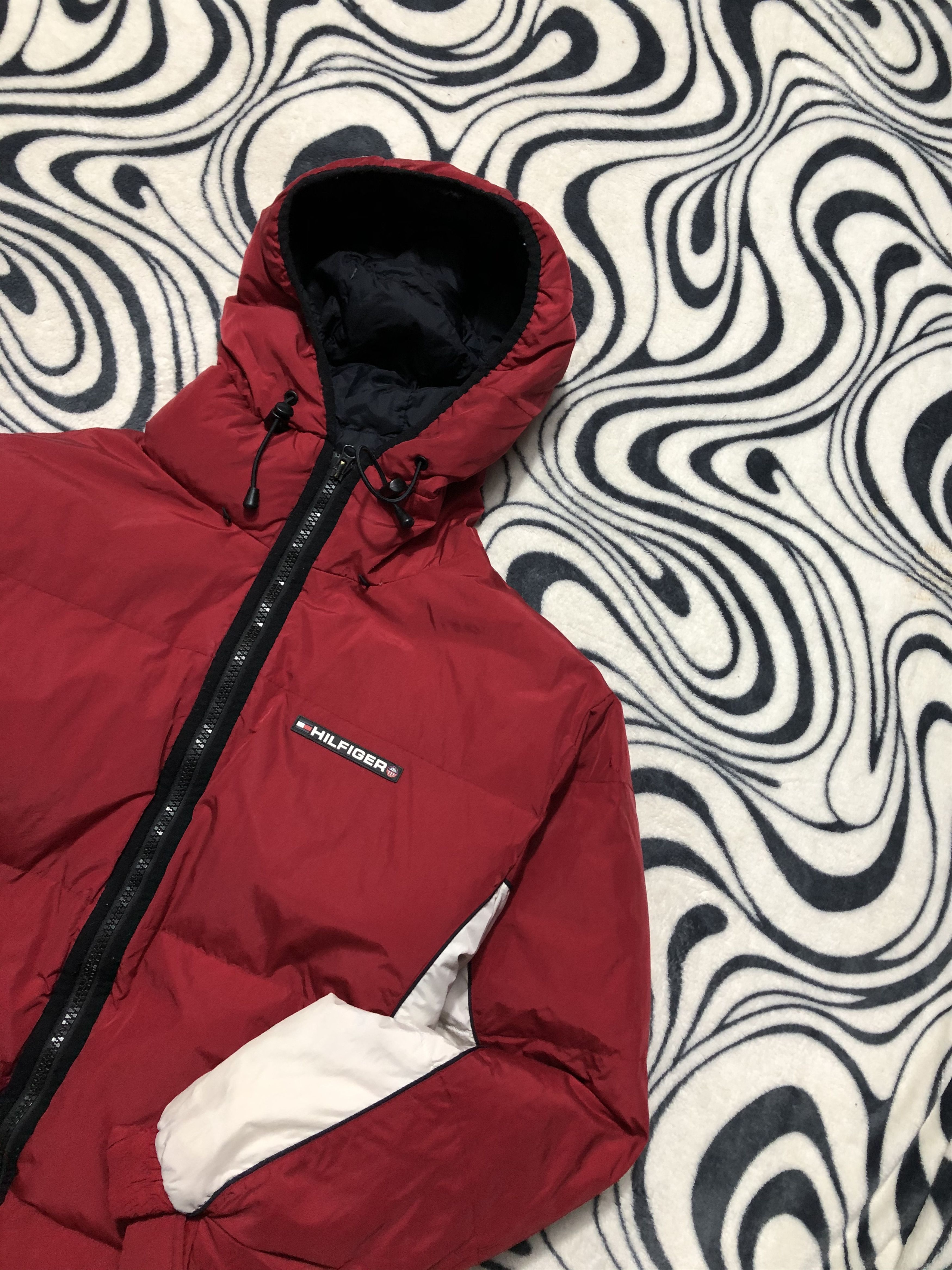Tommy Hilfiger Tommy Hilfiger Vintage Nylon Puffer Down Jacket Size US XL / EU 56 / 4 - 4 Thumbnail