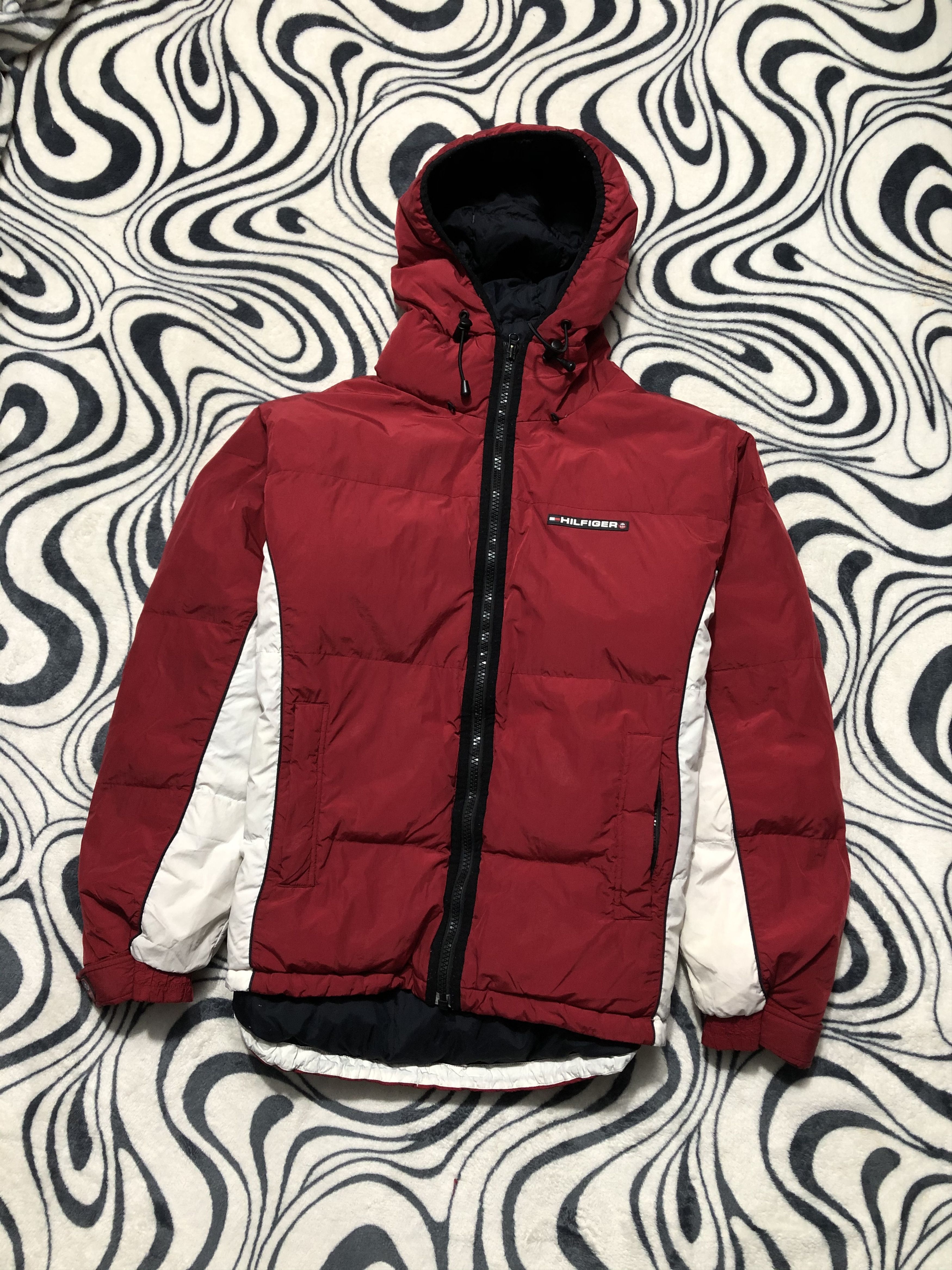 Tommy Hilfiger Tommy Hilfiger Vintage Nylon Puffer Down Jacket Size US XL / EU 56 / 4 - 1 Thumbnail