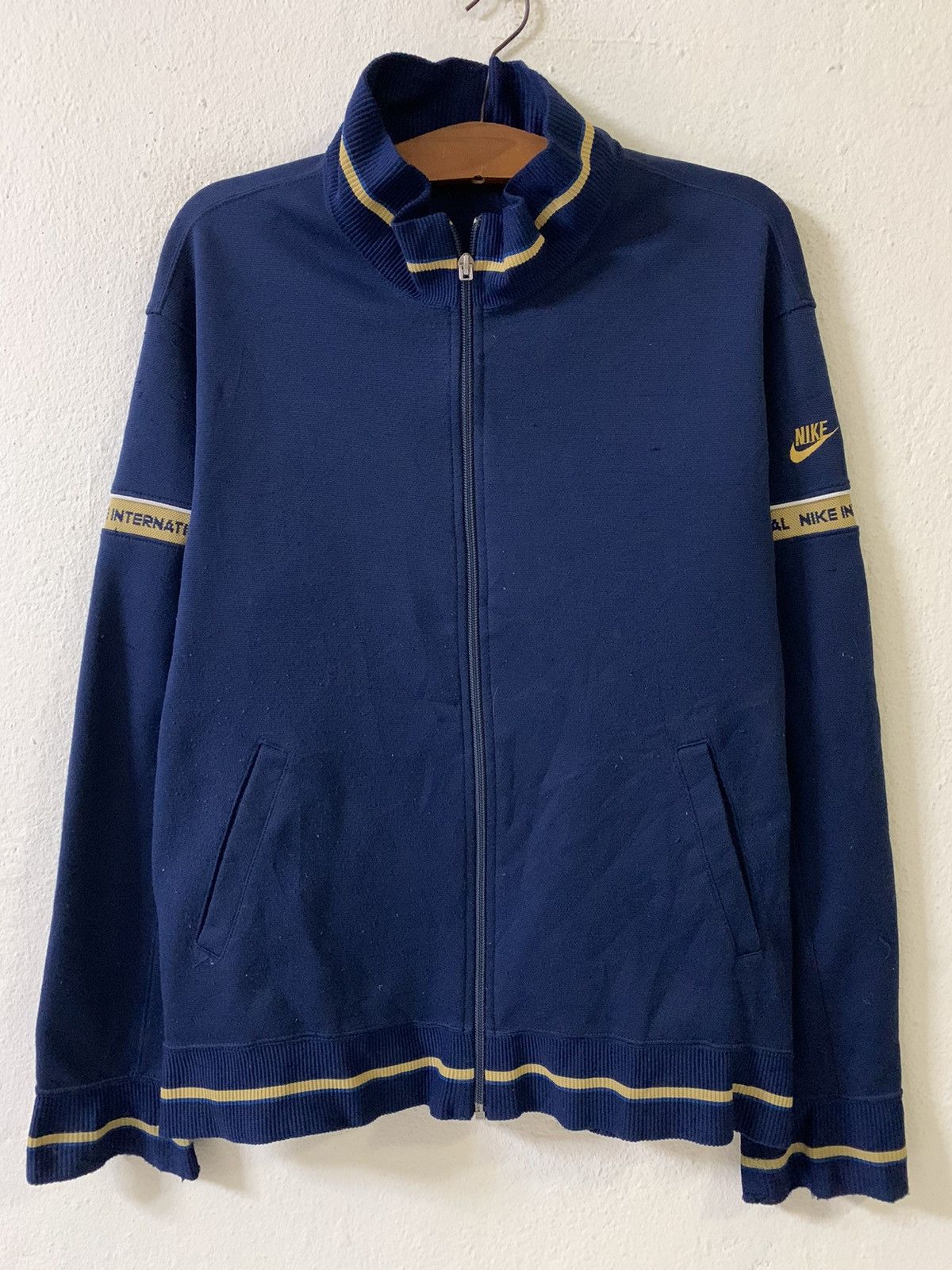 Nike Vintage 90s Nike International Jacket & Pants Size US M / EU 48-50 / 2 - 1 Thumbnail