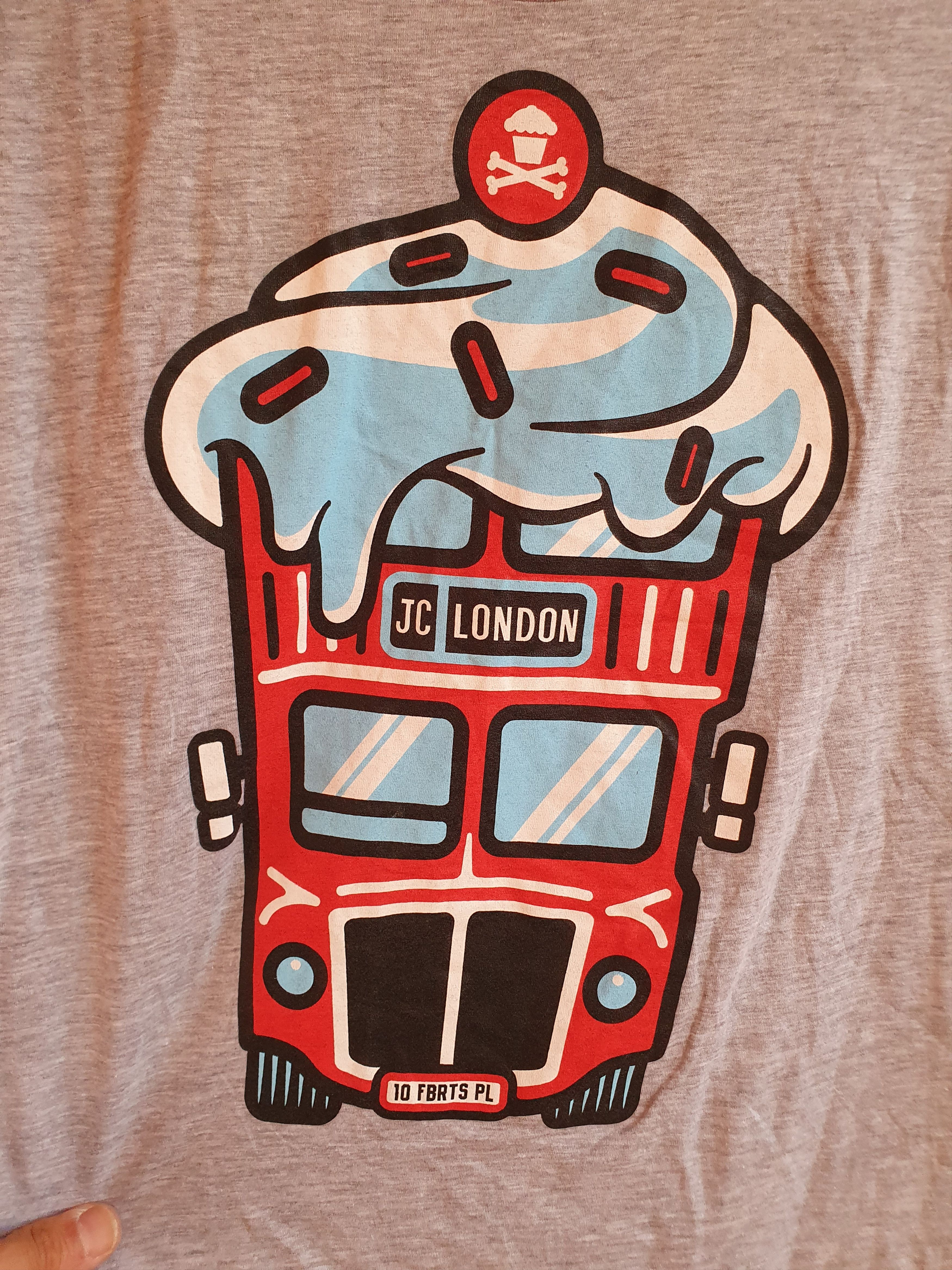 Johnny Cupcakes Johnny Cupcakes JC London Women's t-shirt,sz M Size M / US 6-8 / IT 42-44 - 5 Thumbnail