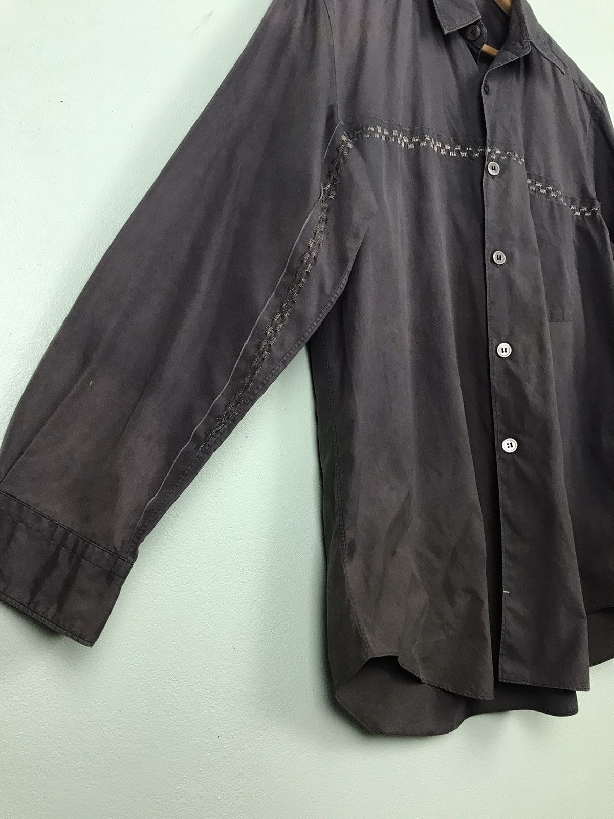 Comme des Garcons × Rei Kawakubo AD2002 CDG Homme colour damaged / faded shirt - gh1519 Size US M / EU 48-50 / 2 - 2 Thumbnail