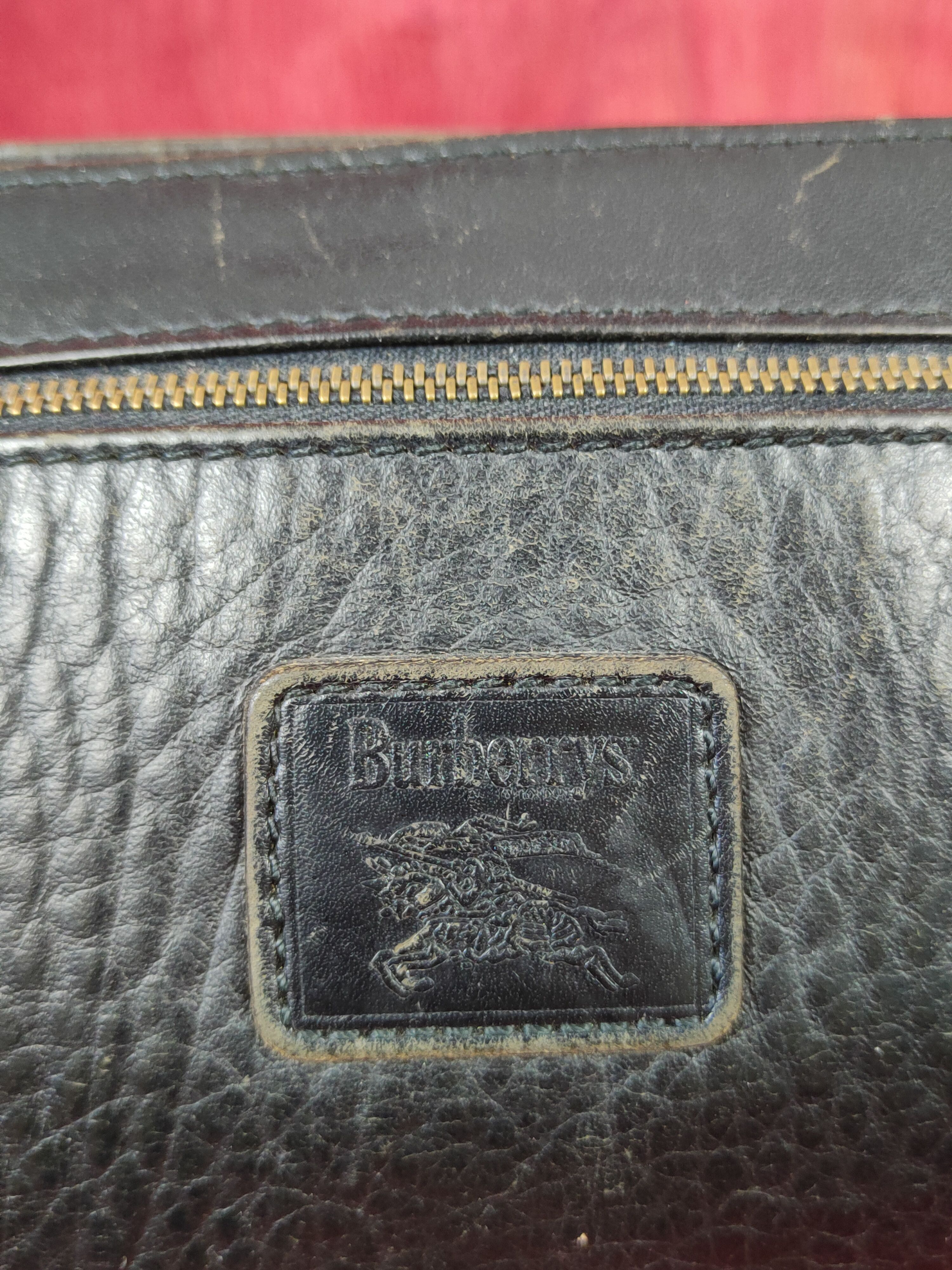 Burberry Burberrys Black Clutches bag #SB036 Size ONE SIZE - 2 Thumbnail