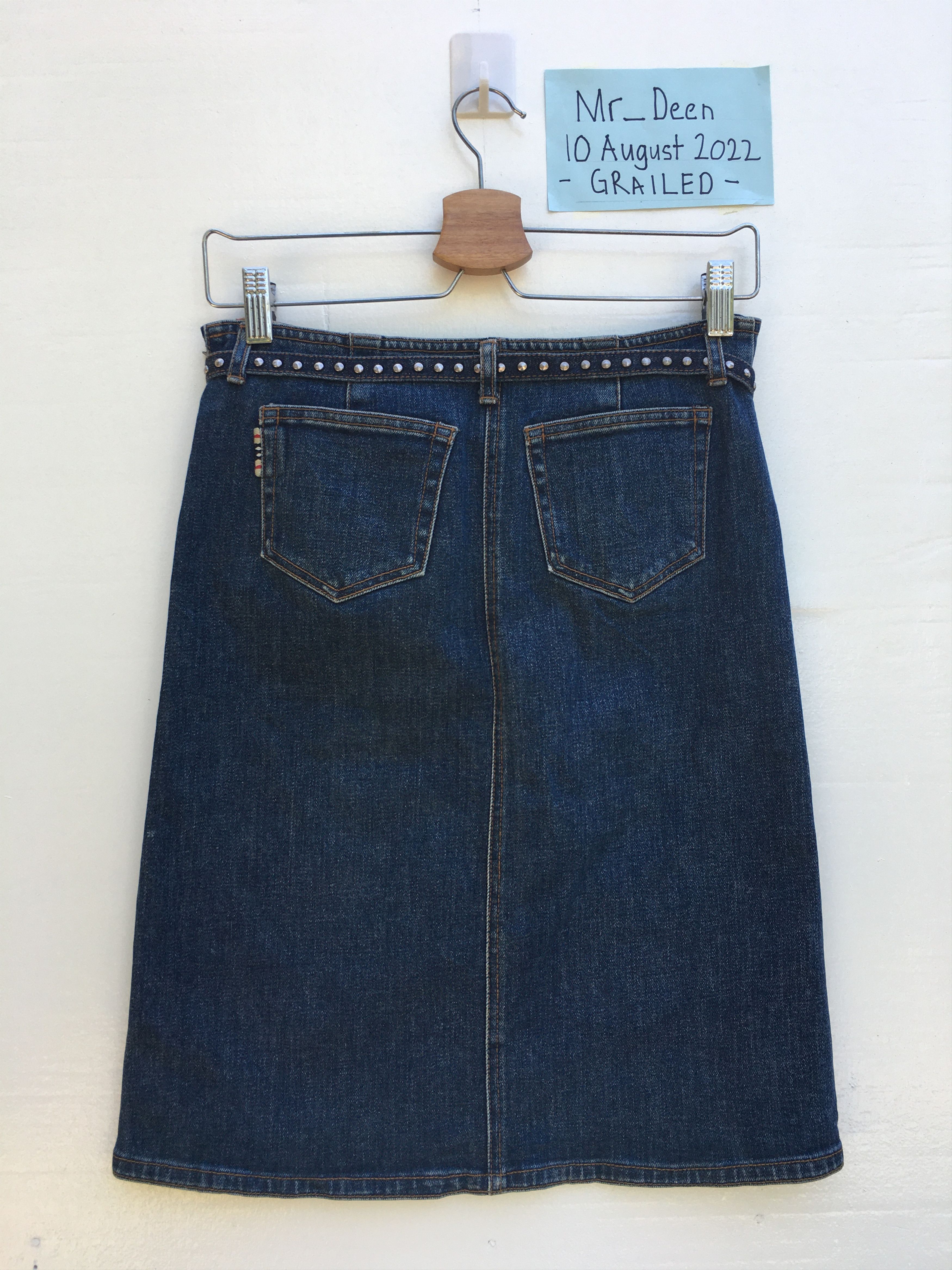 Burberry Vintage Burberry Jeans Skirt Size 28" / US 6 / IT 42 - 12 Thumbnail