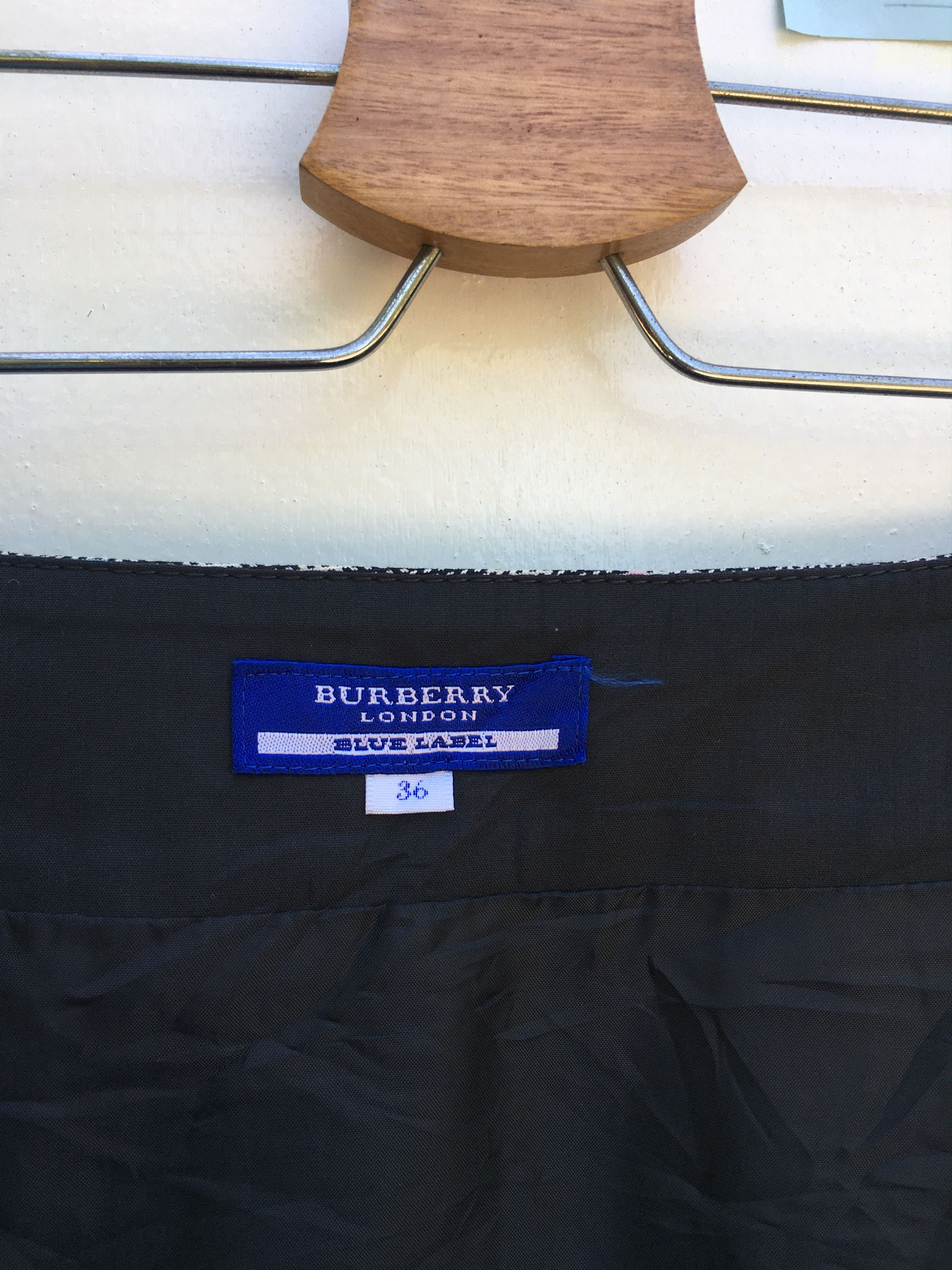 Burberry Vintage Burberry Checkered Mini Skirt Size 26" / US 2 / IT 38 - 8 Thumbnail