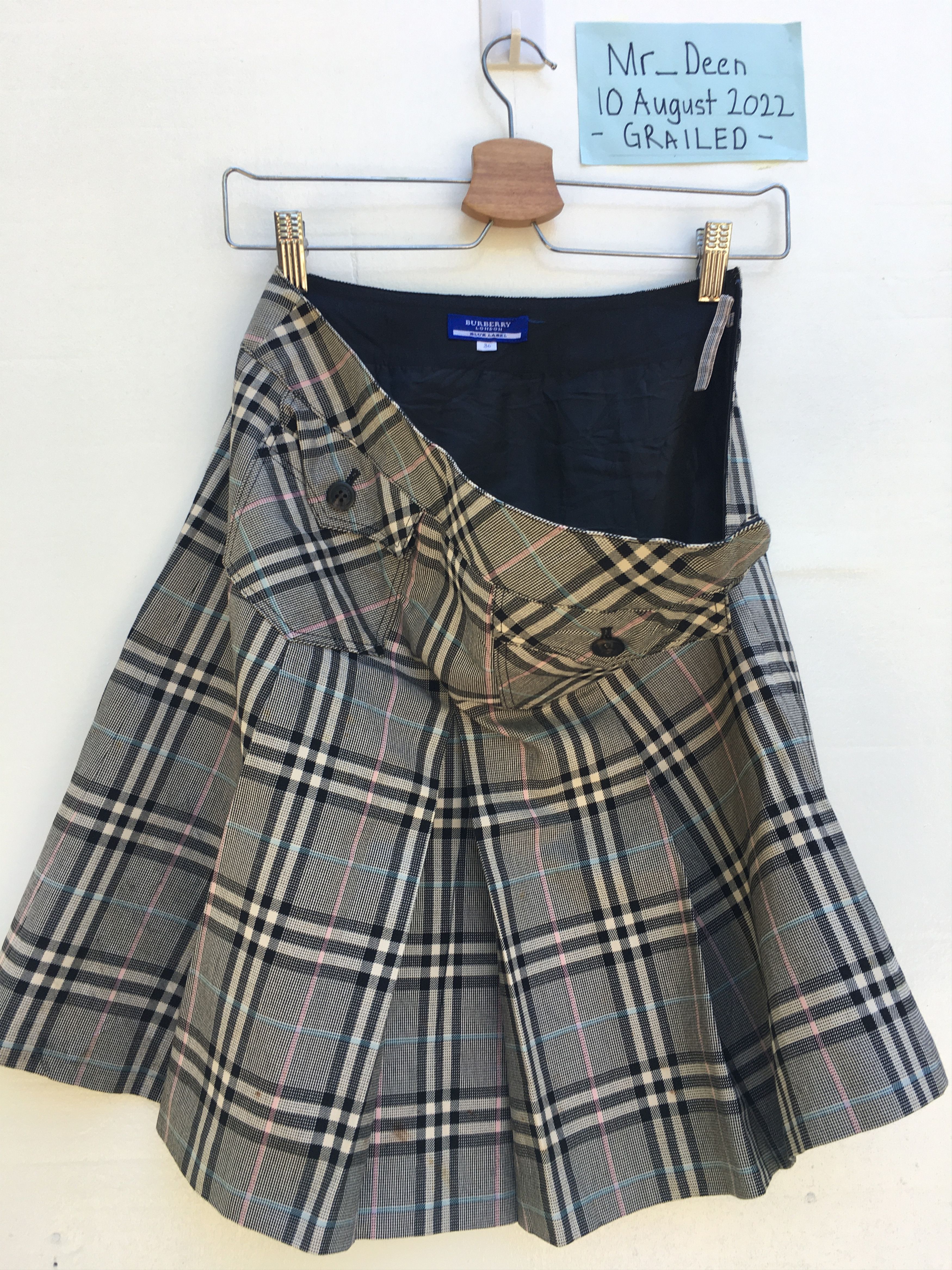 Burberry Vintage Burberry Checkered Mini Skirt Size 26" / US 2 / IT 38 - 6 Thumbnail