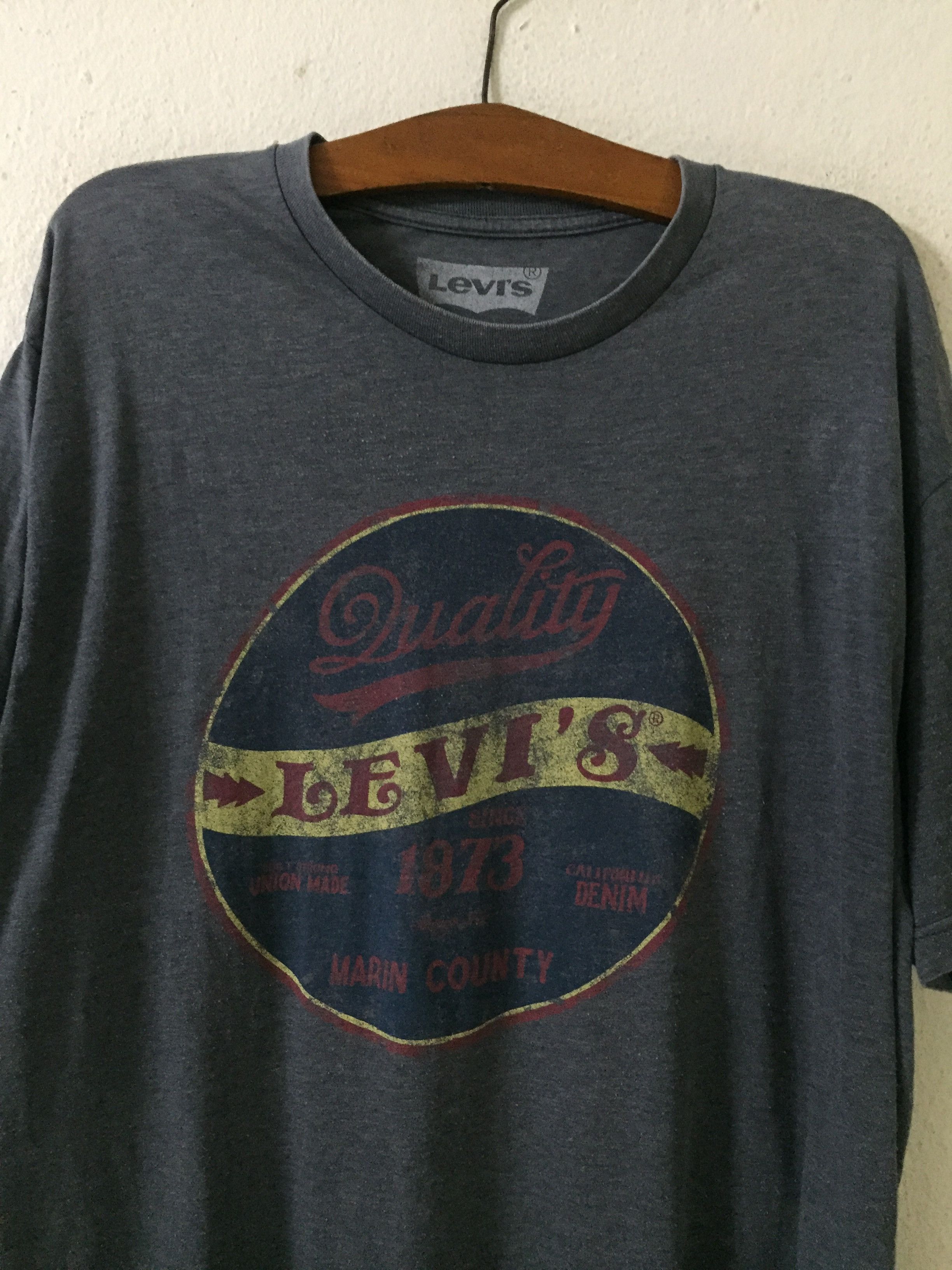 Levi's Vintage Levis Marin County Tshirt Size US XL / EU 56 / 4 - 4 Thumbnail