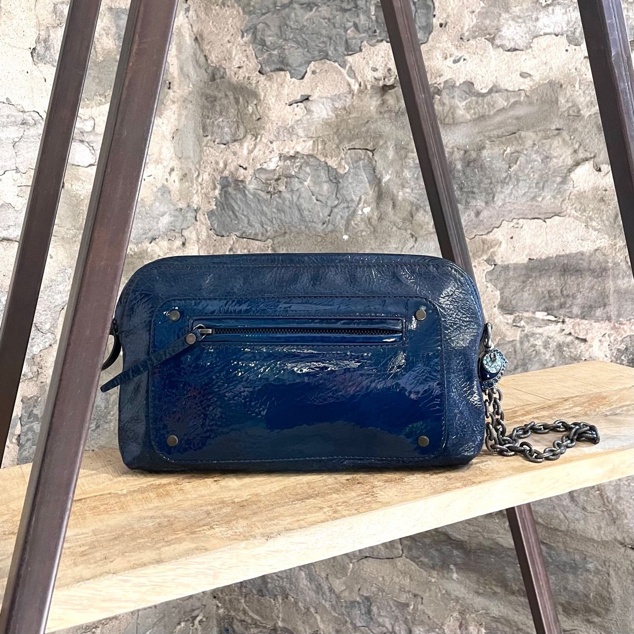 Lanvin Lanvin Navy Crystal Embellished Bird Head Wristlet Clutch Size ONE SIZE - 1 Thumbnail