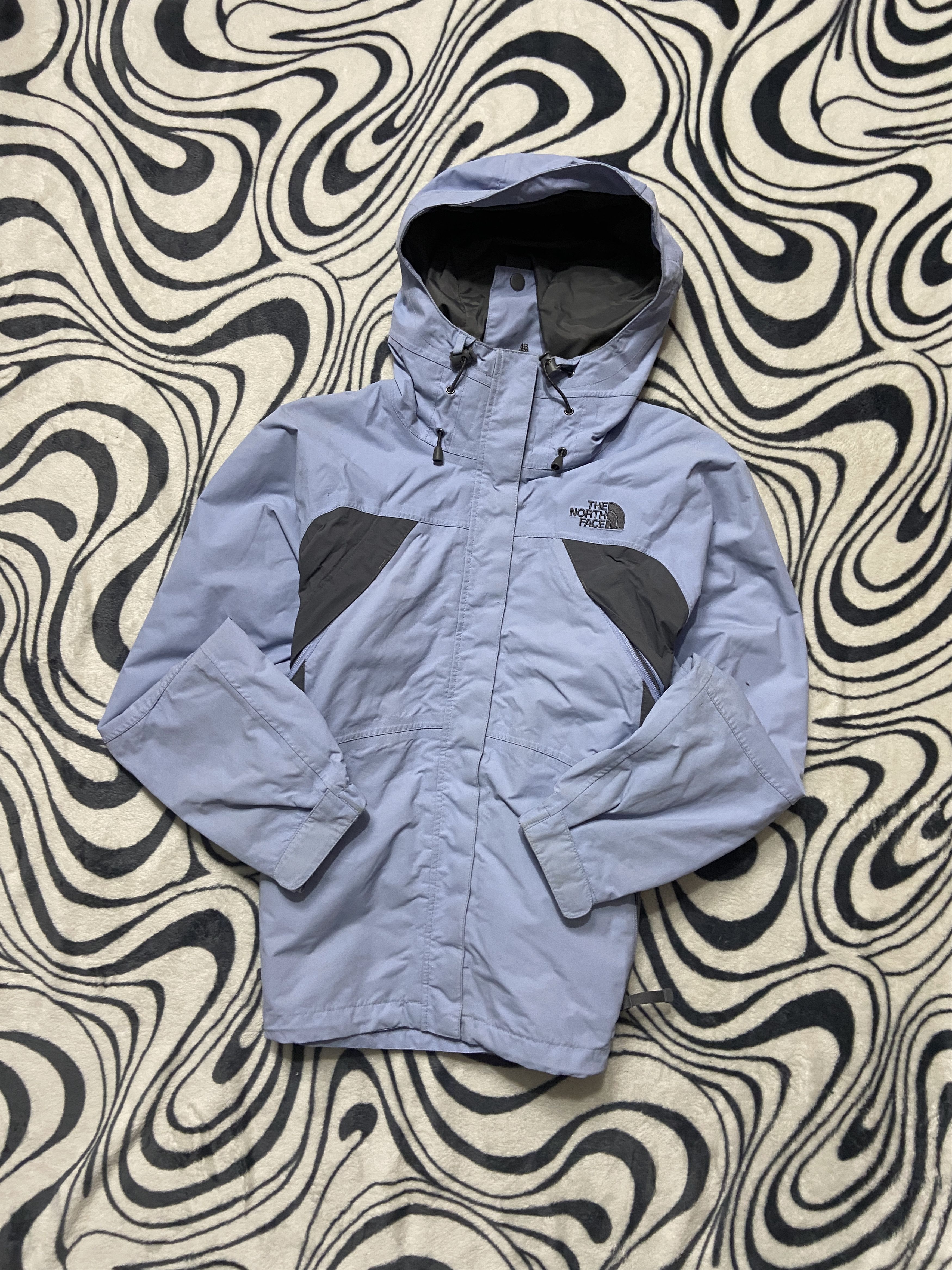 The North Face × Vintage The North Face WMNS Jacket Size S / US 4 / IT 40 - 1 Thumbnail